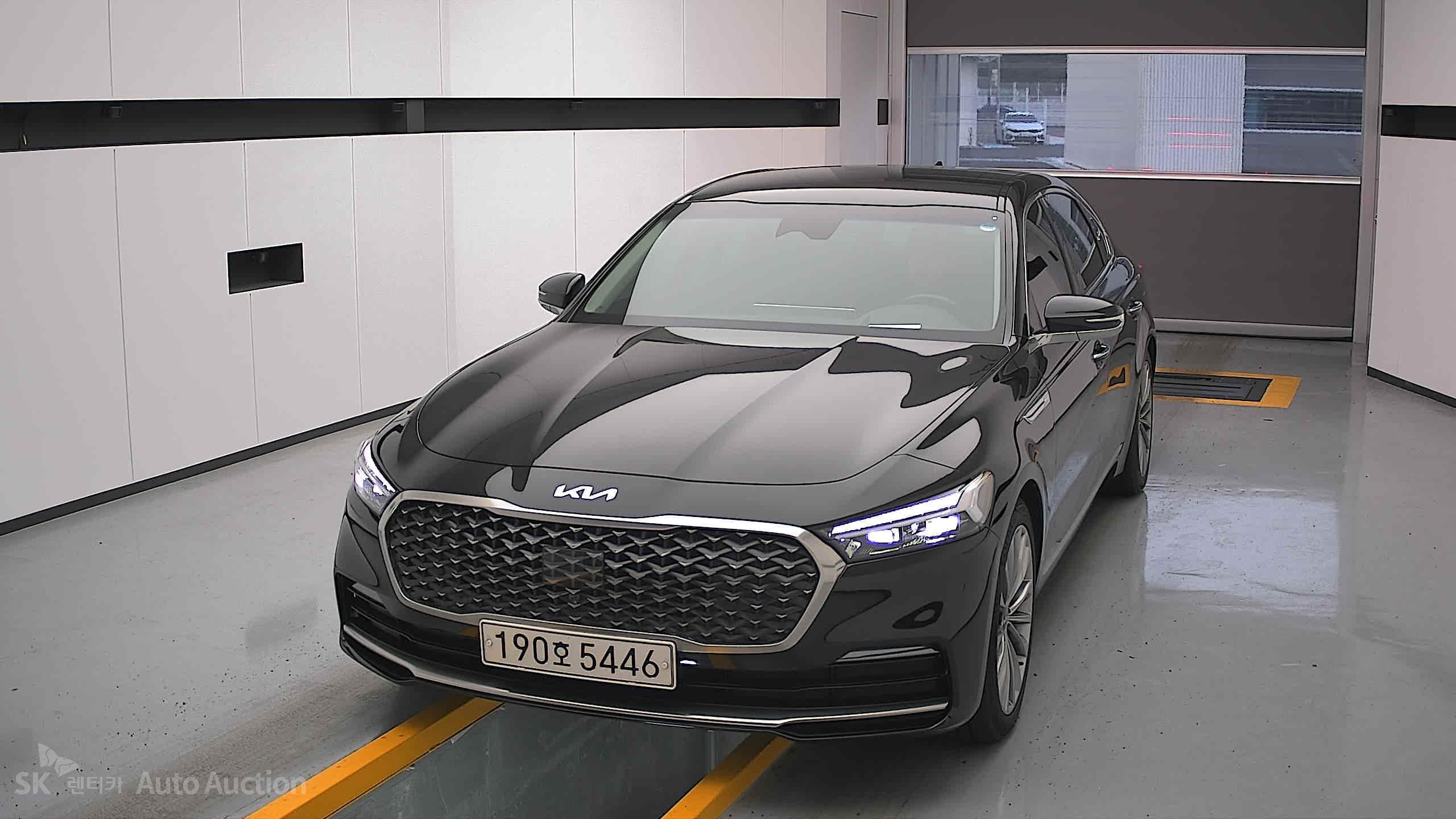 2022 - kia k9