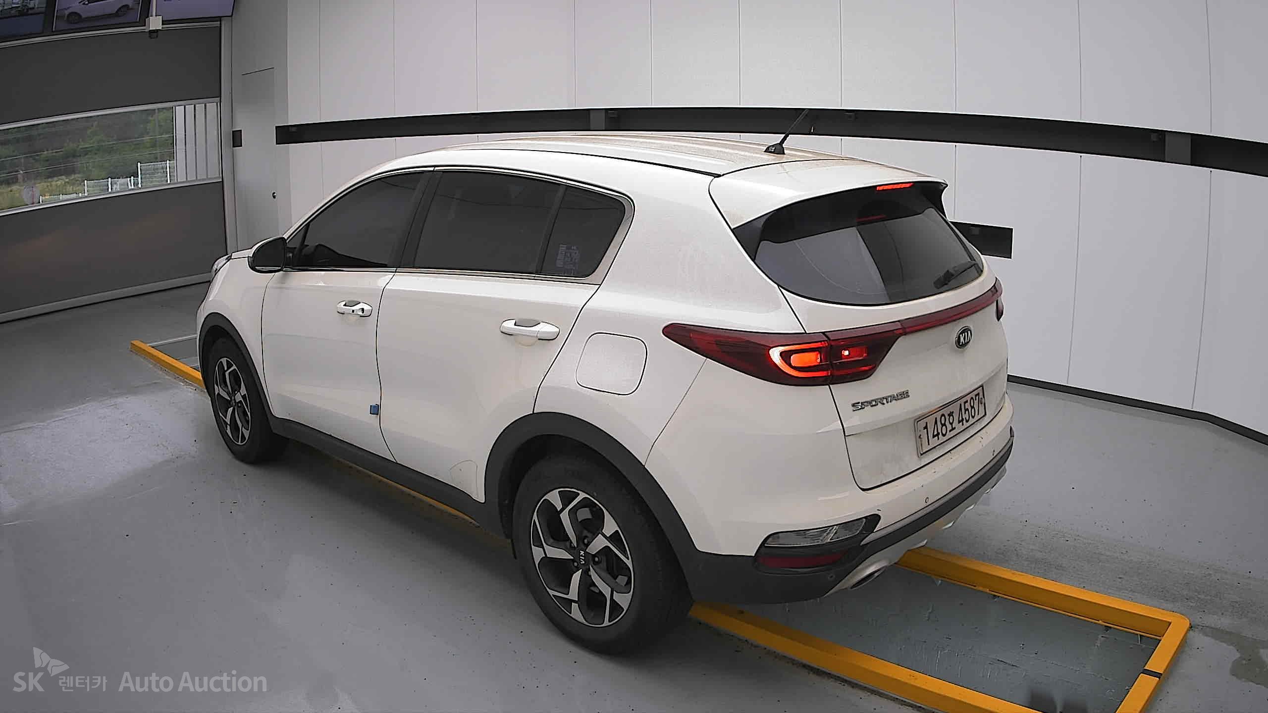 2022 - kia sportage