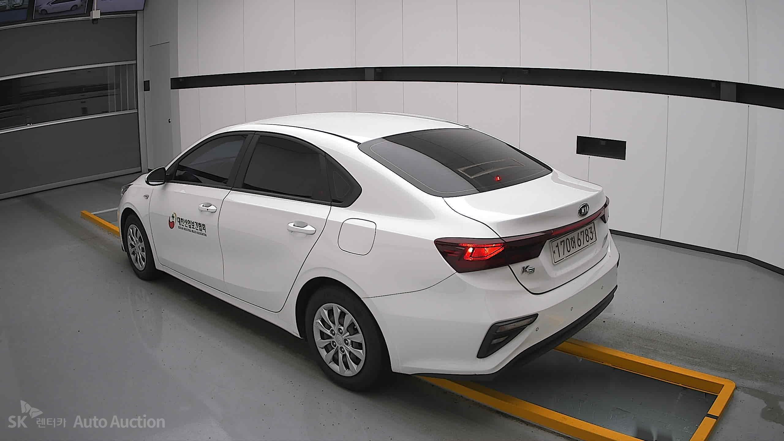 2021 - kia k3