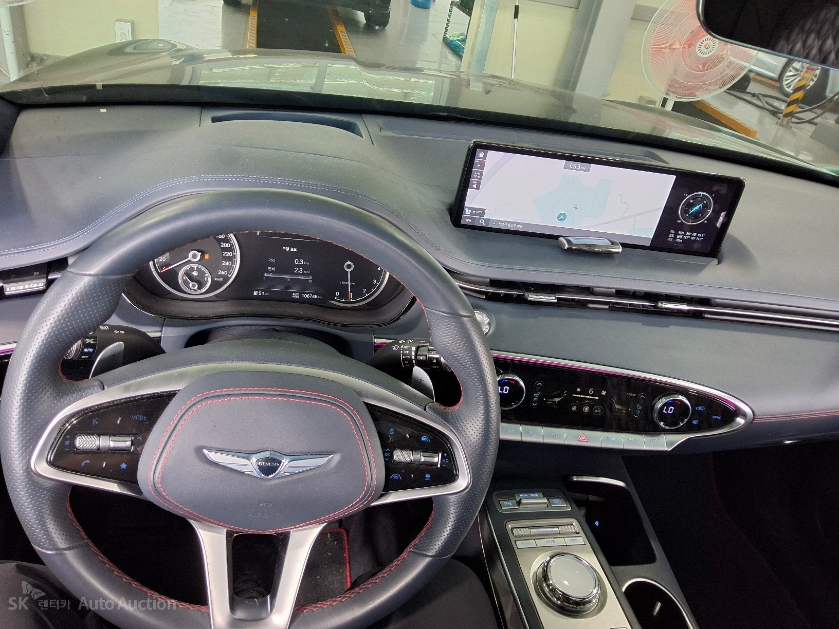 2021 - genesis gv70