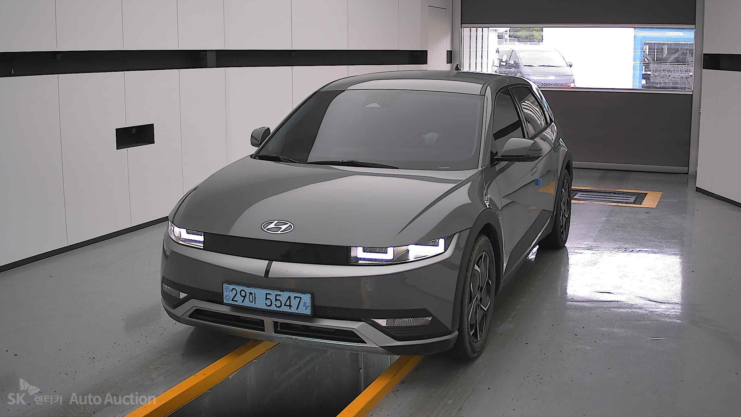 2022 - hyundai ioniq