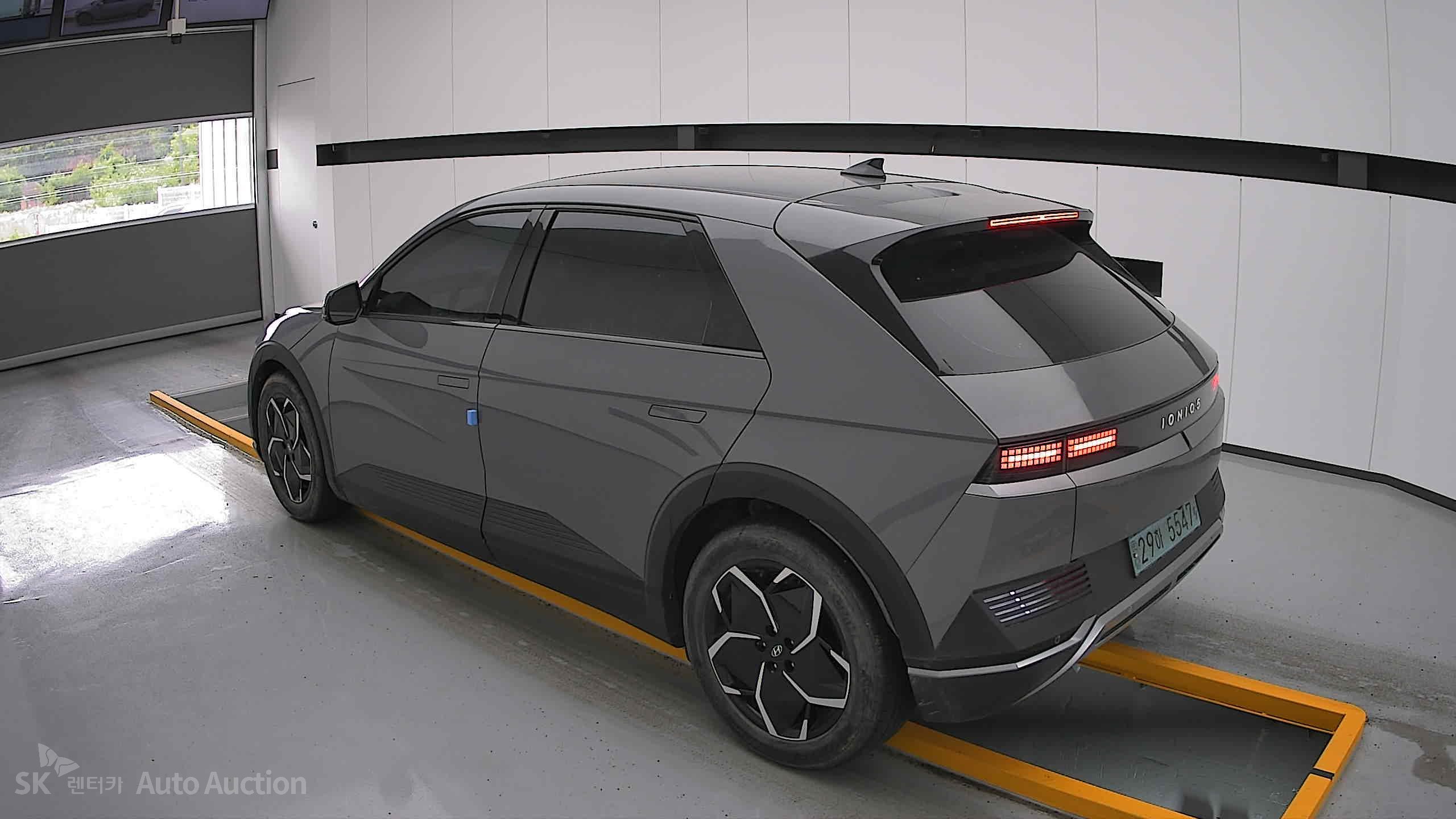 2022 - hyundai ioniq