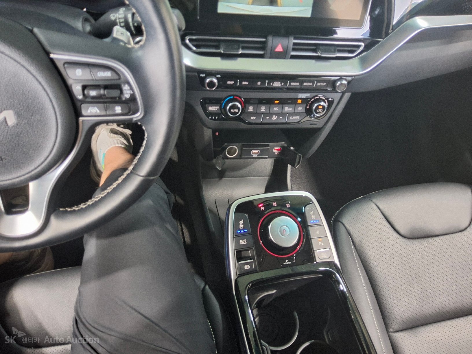 2022 - kia niro