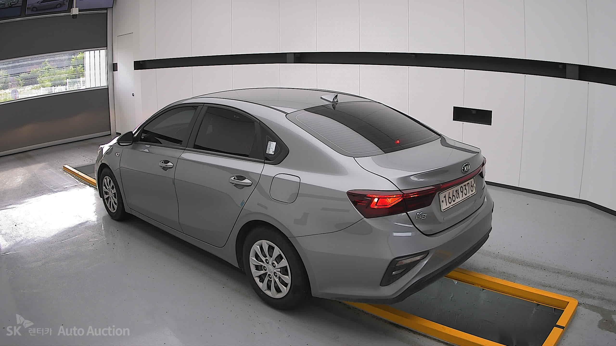 2021 - kia k3