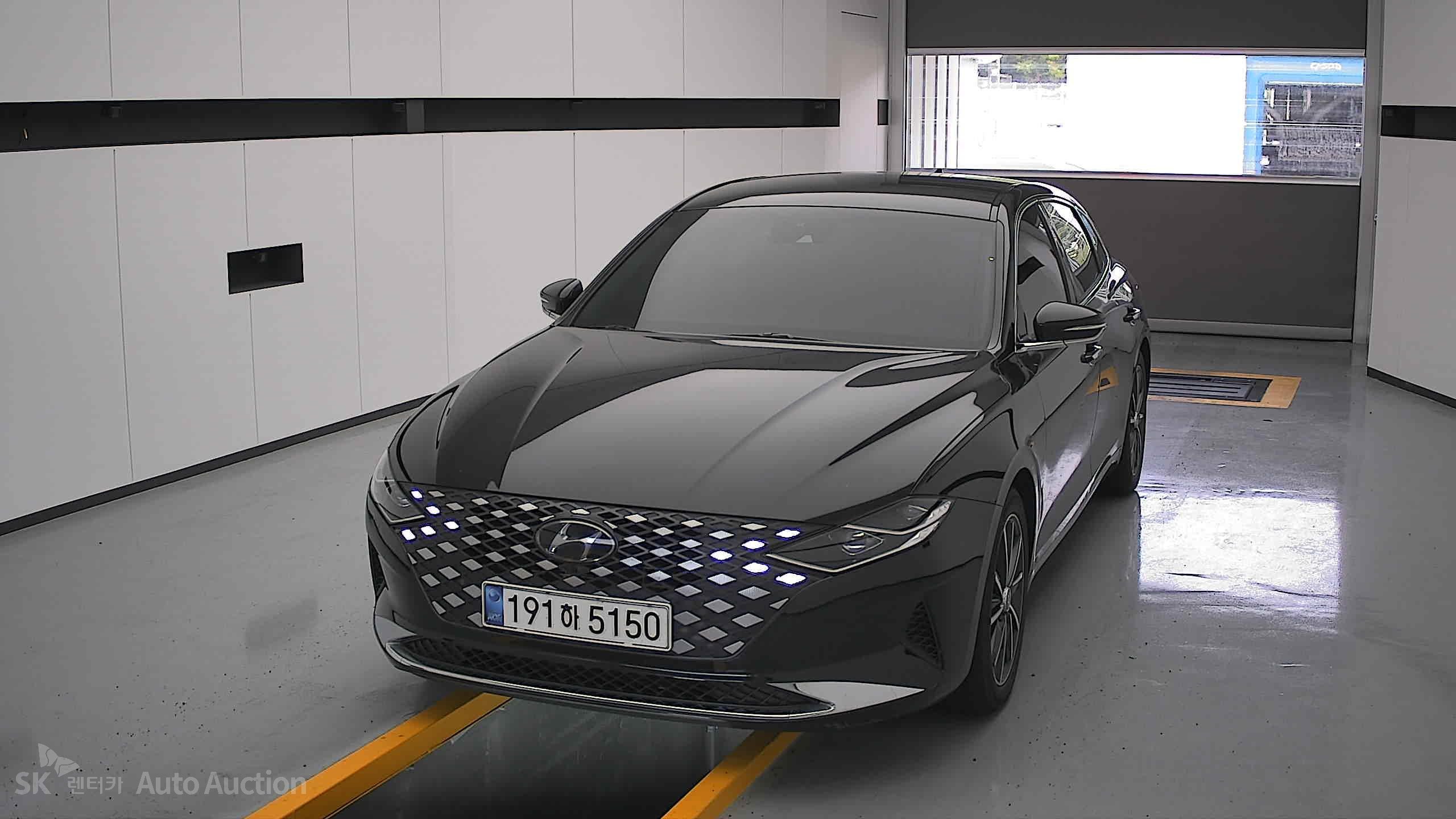 2022 - hyundai grandeur