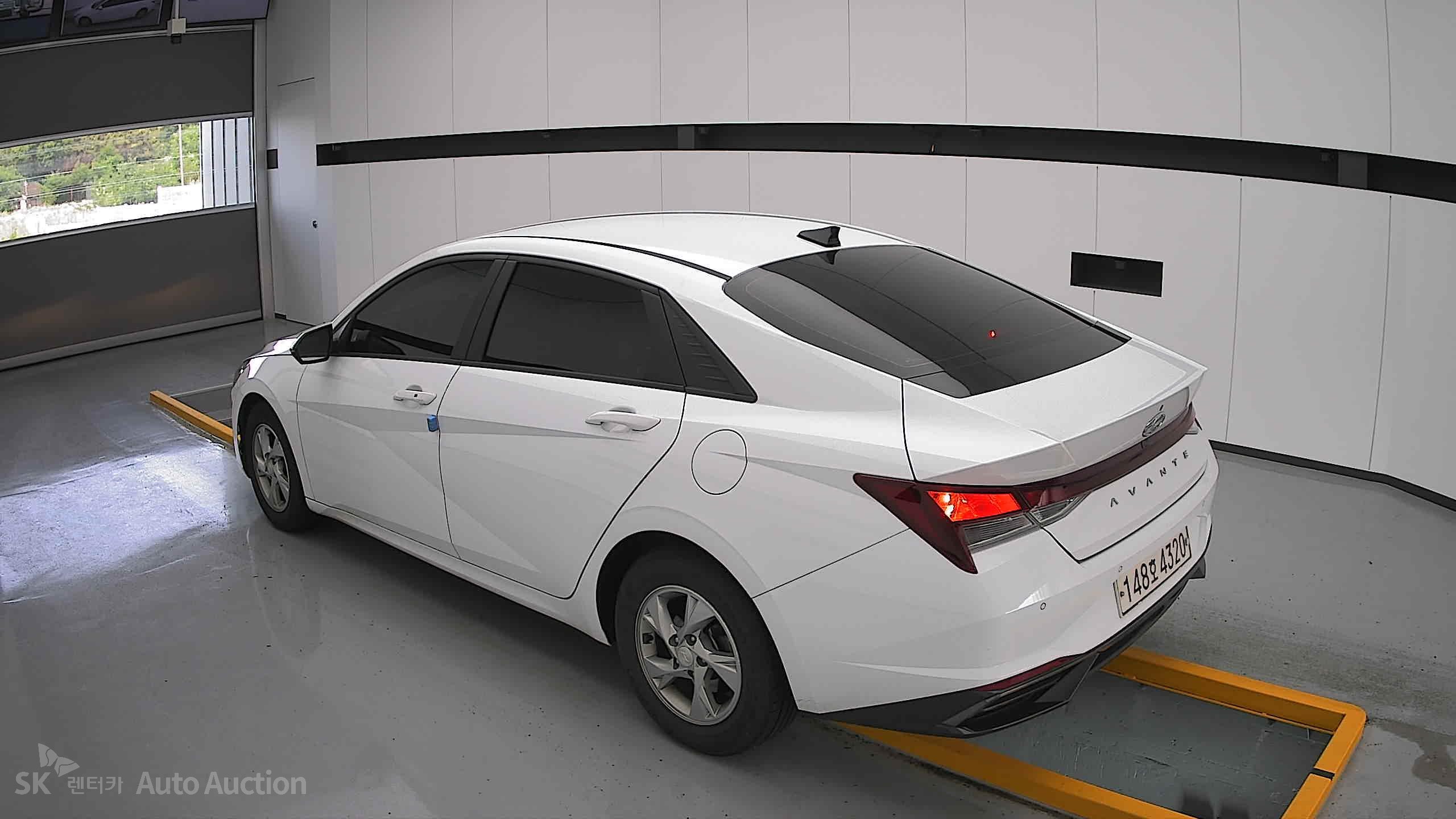 2021 - hyundai avante