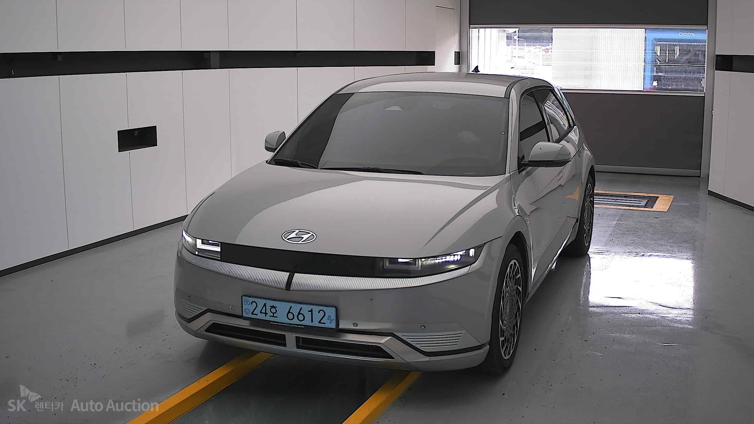 2022 - hyundai ioniq