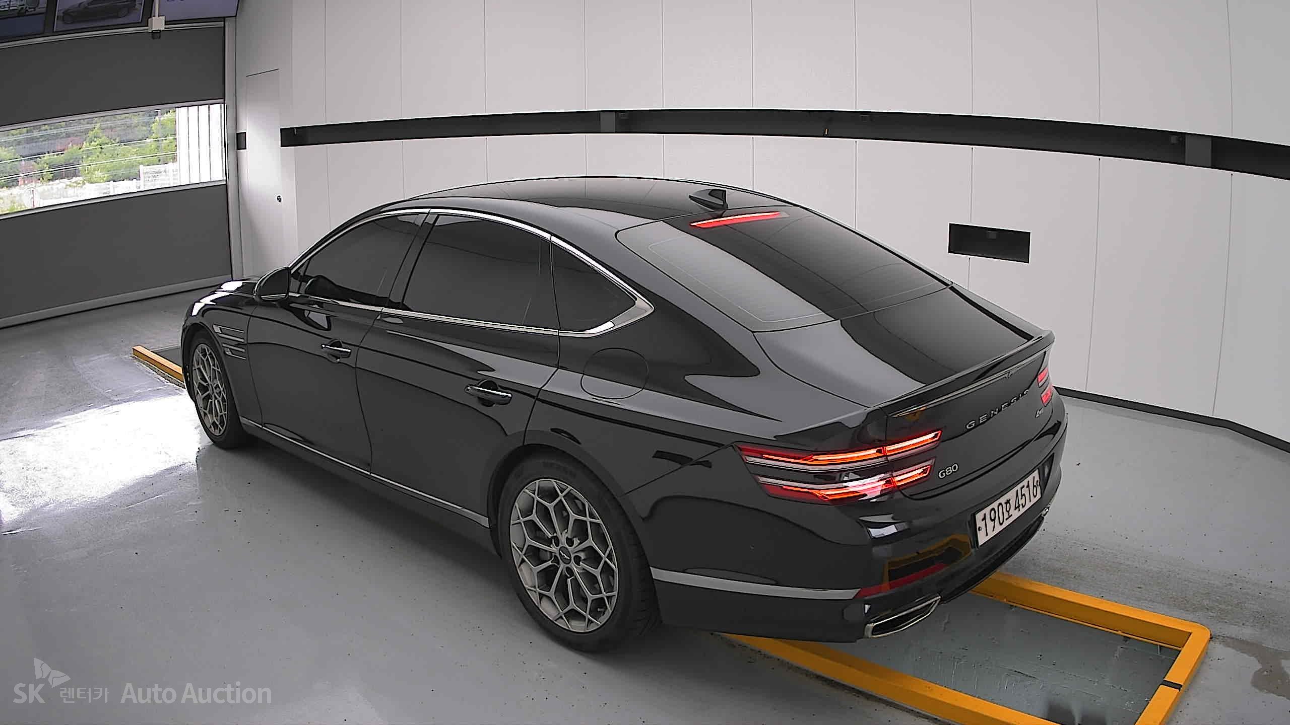 2022 - genesis g80