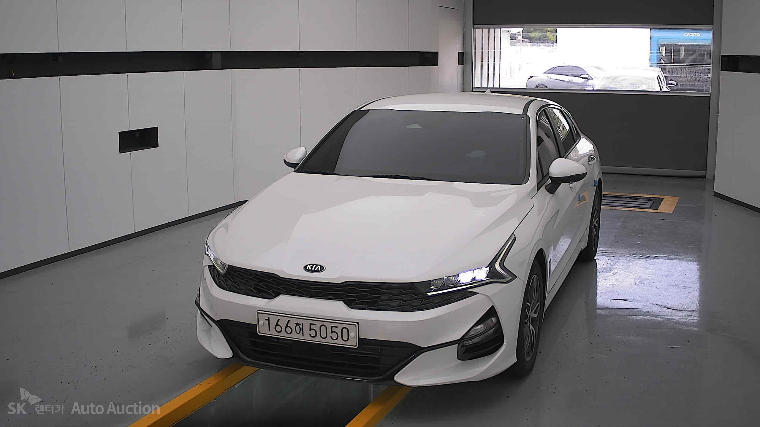 2021 - kia k5