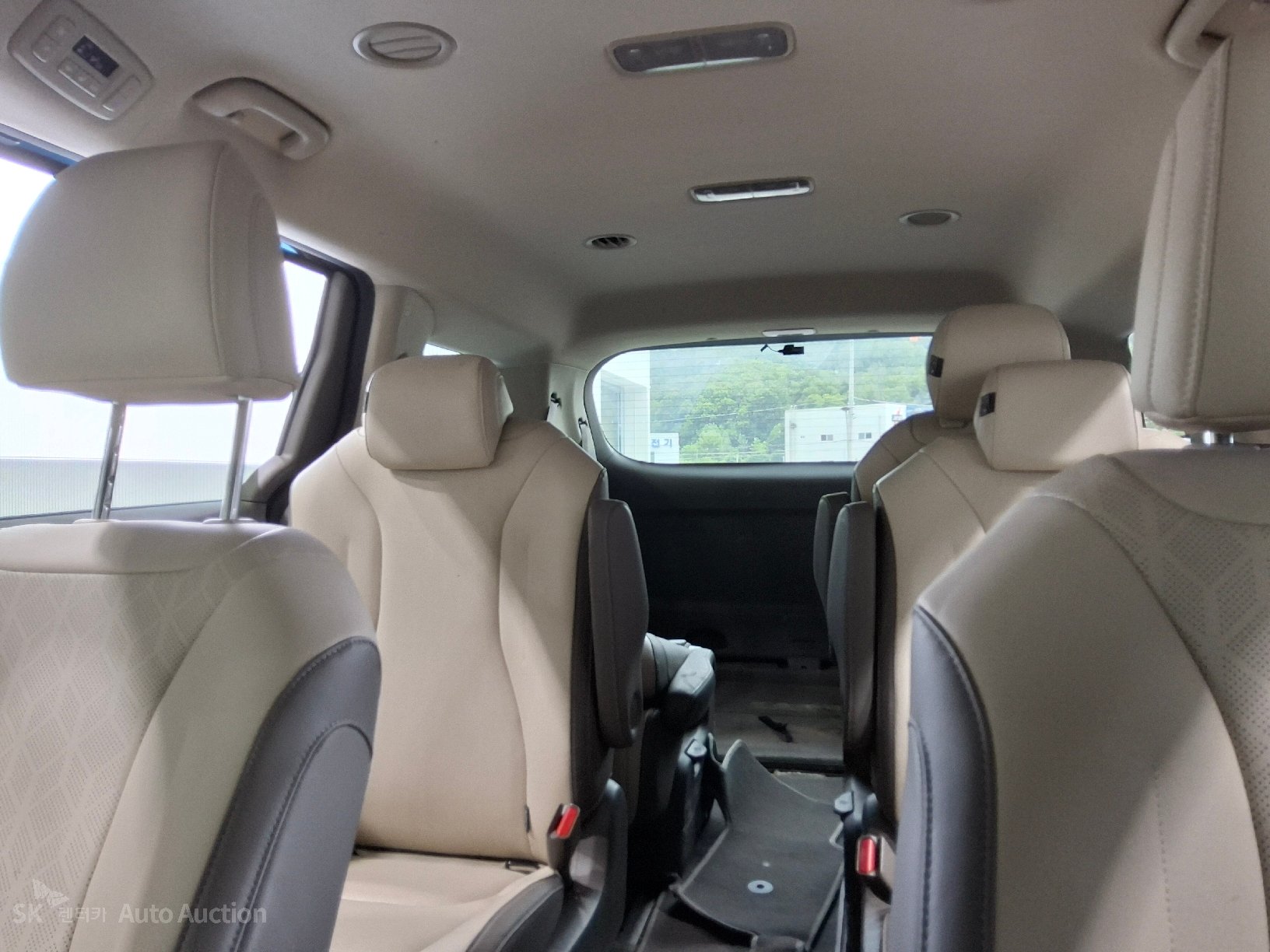 2021 - kia carnival