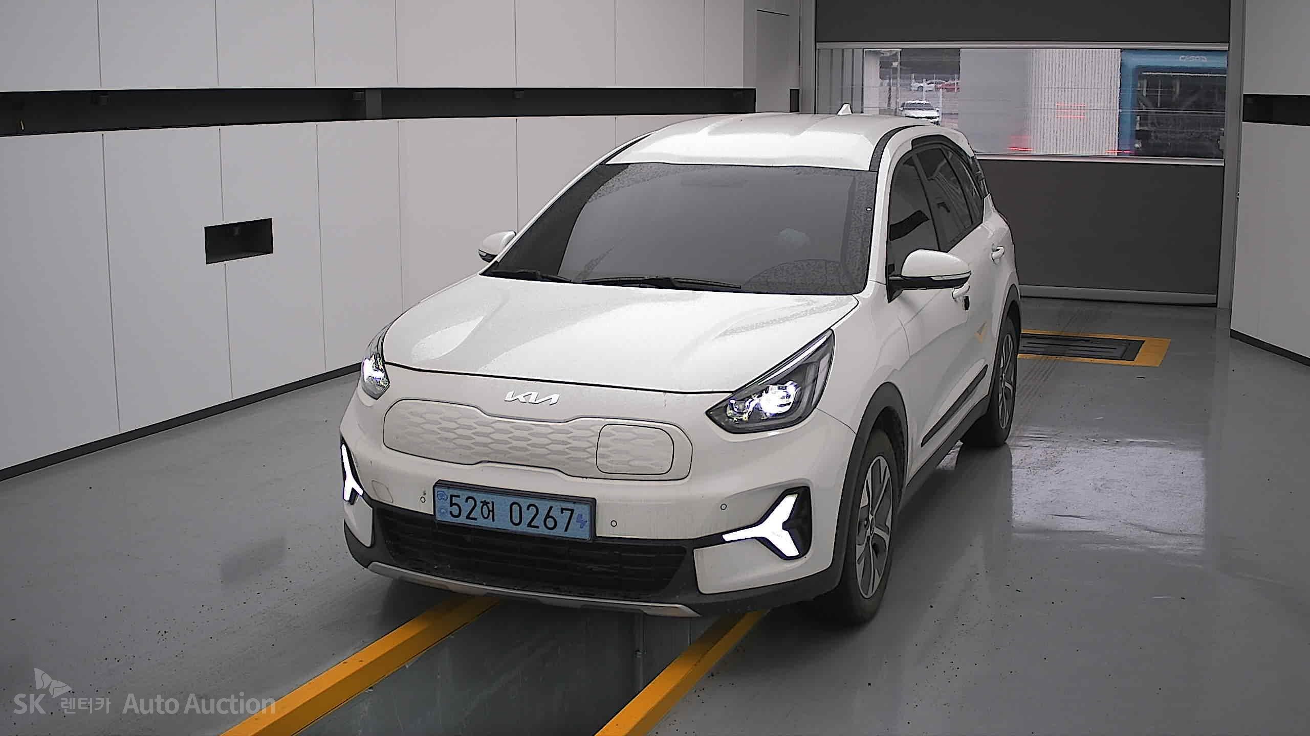 2023 - kia niro
