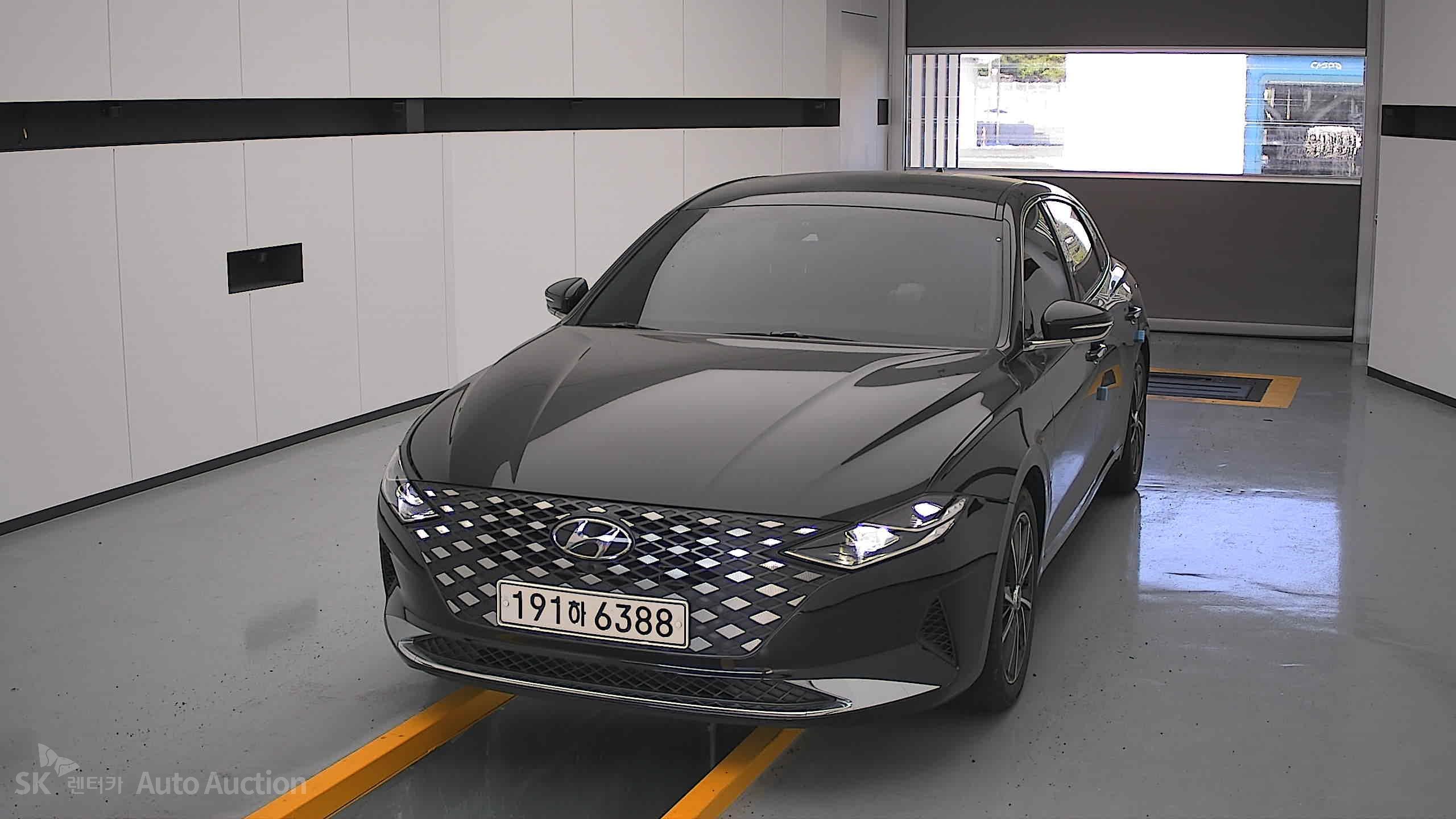 2022 - hyundai grandeur