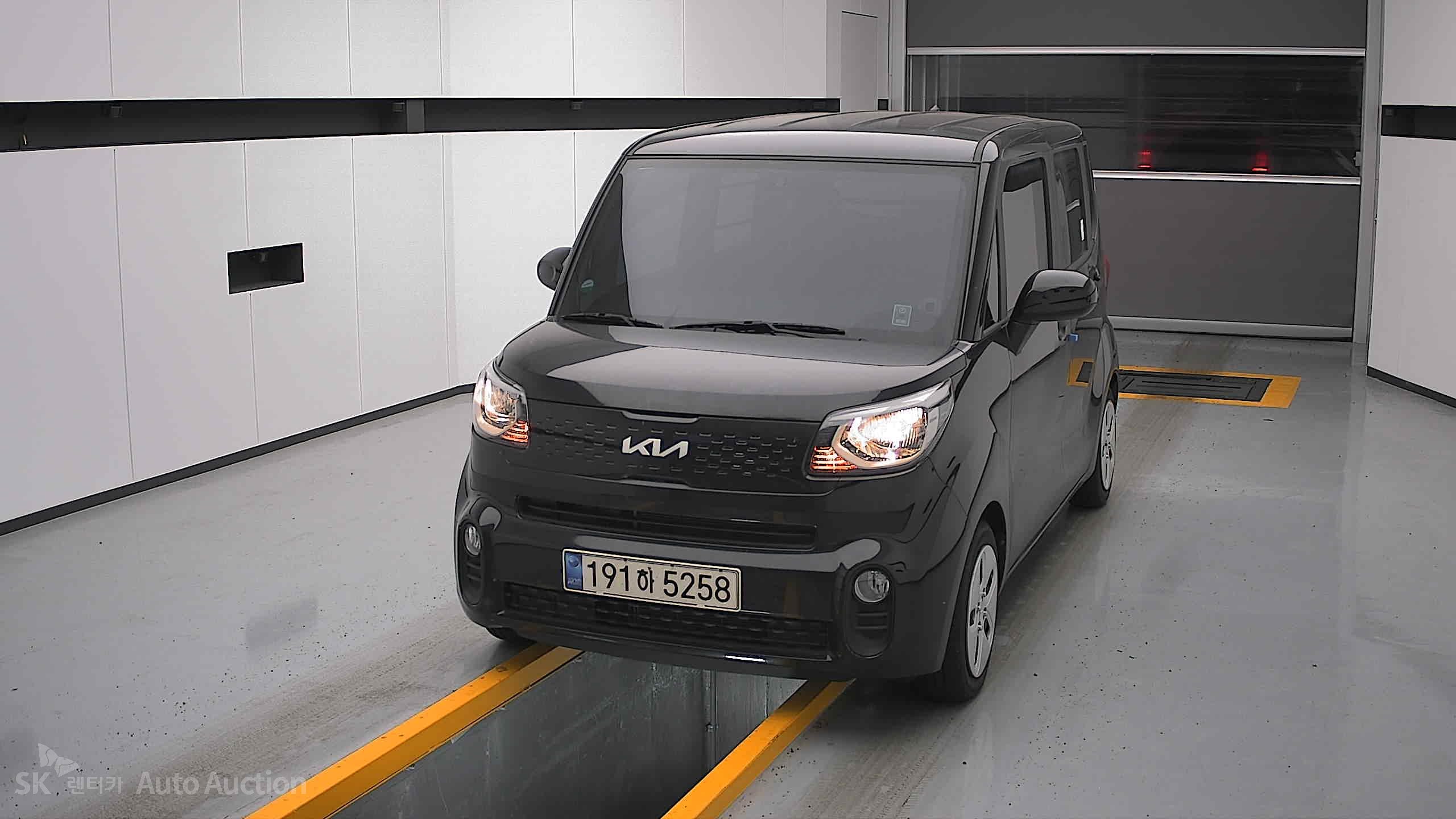 2022 - kia ray