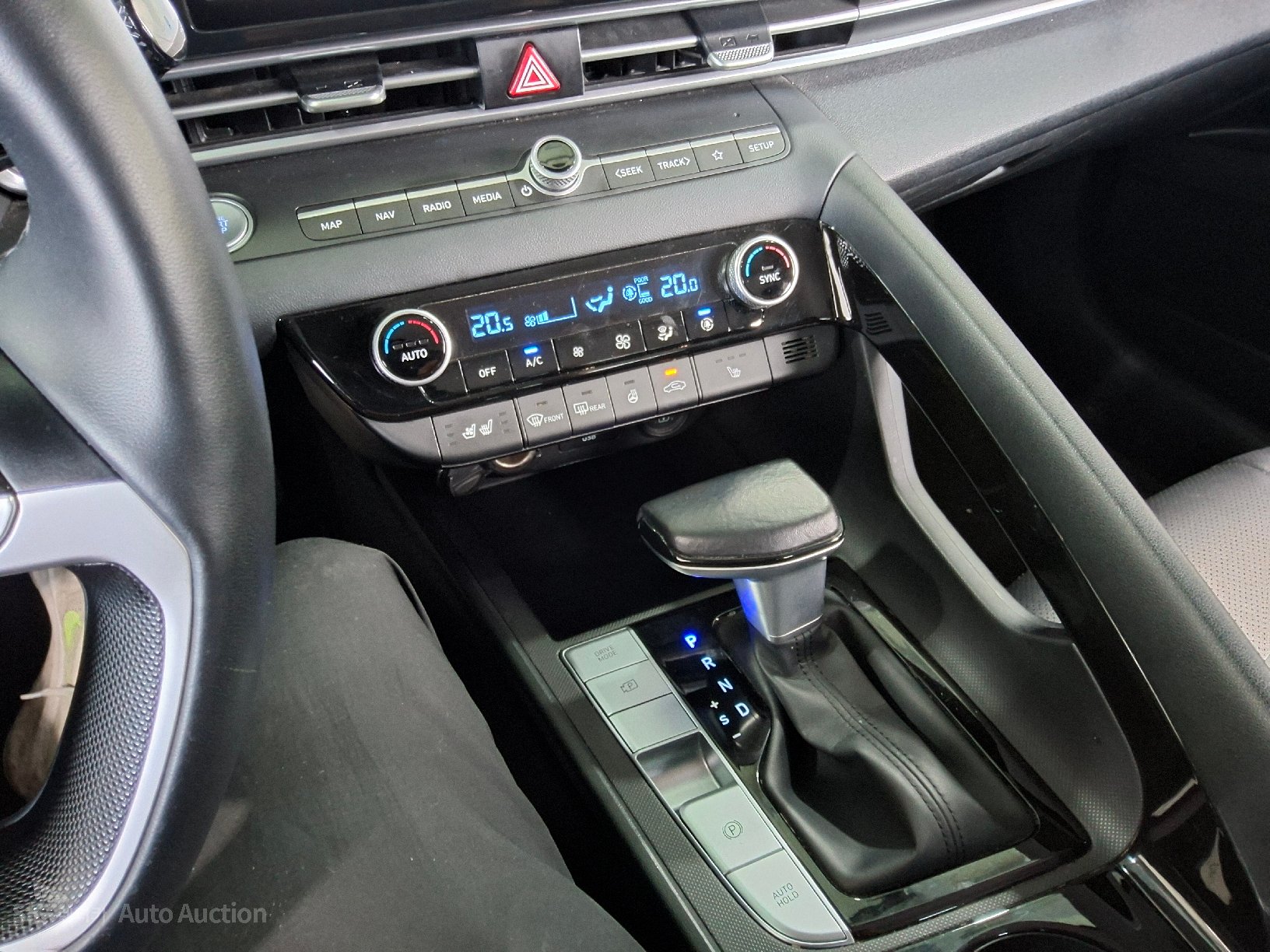 2021 - hyundai avante