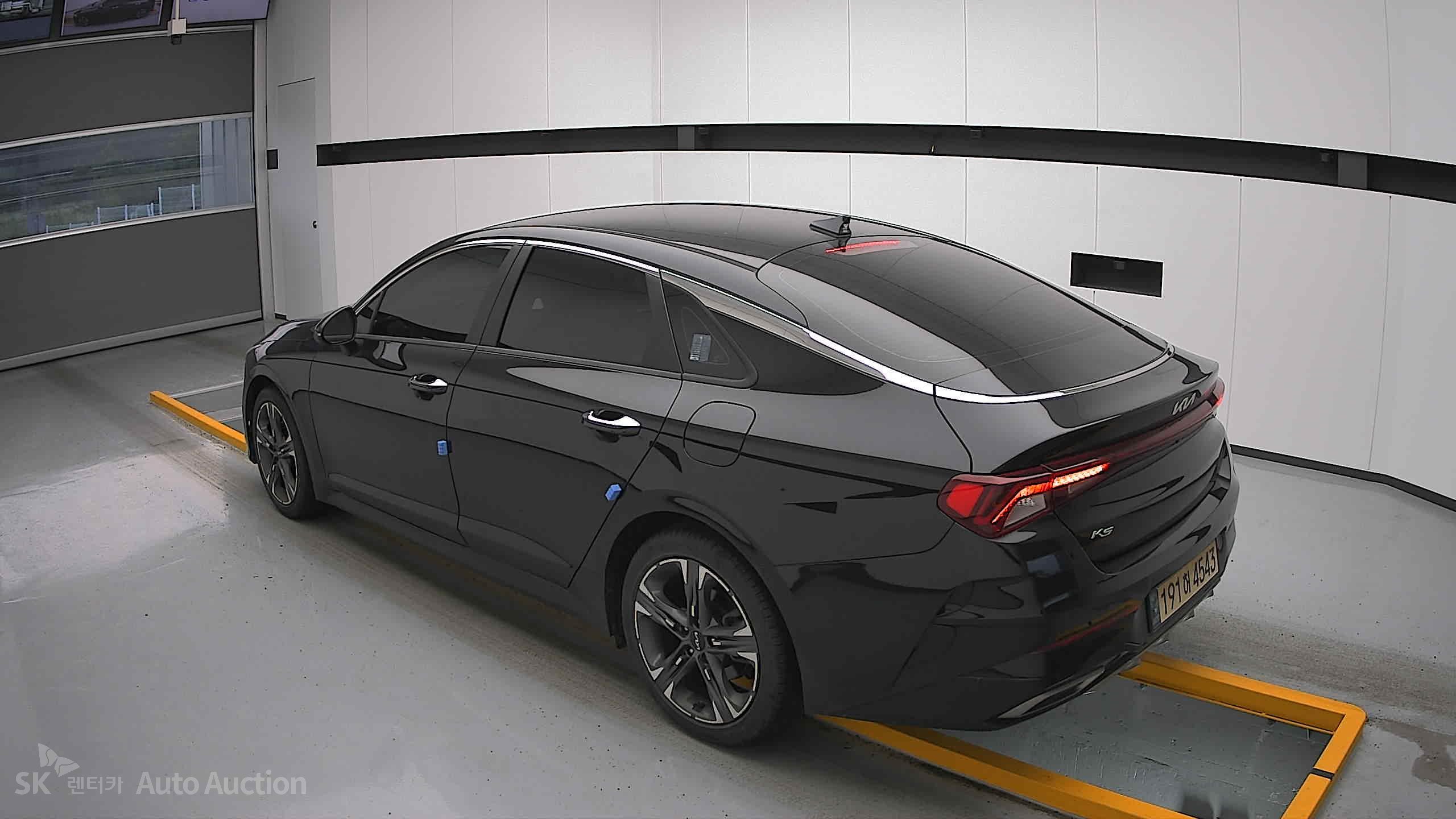 2022 - kia k5