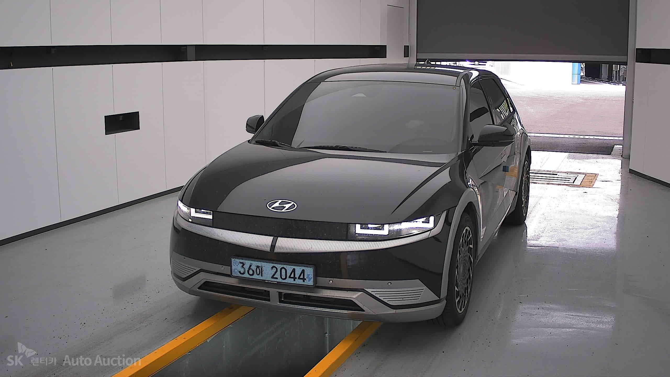 2022 - hyundai ioniq