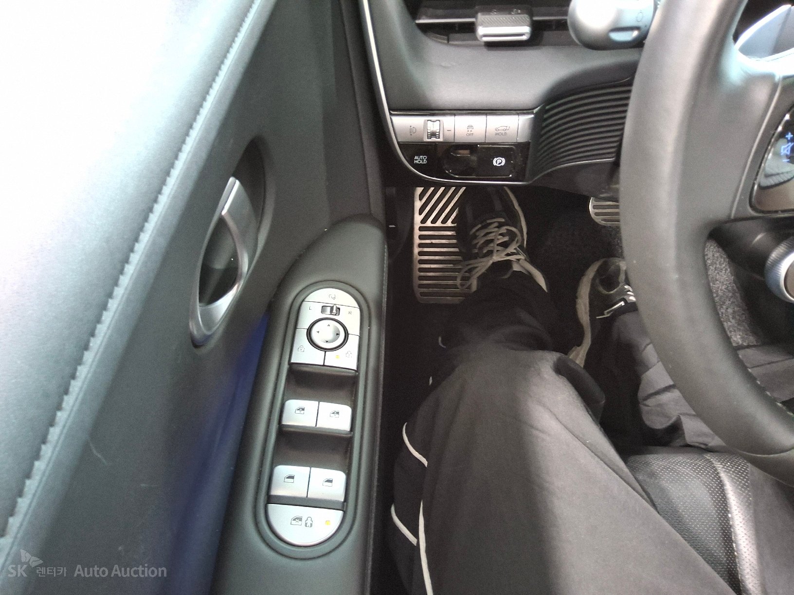 2022 - hyundai ioniq