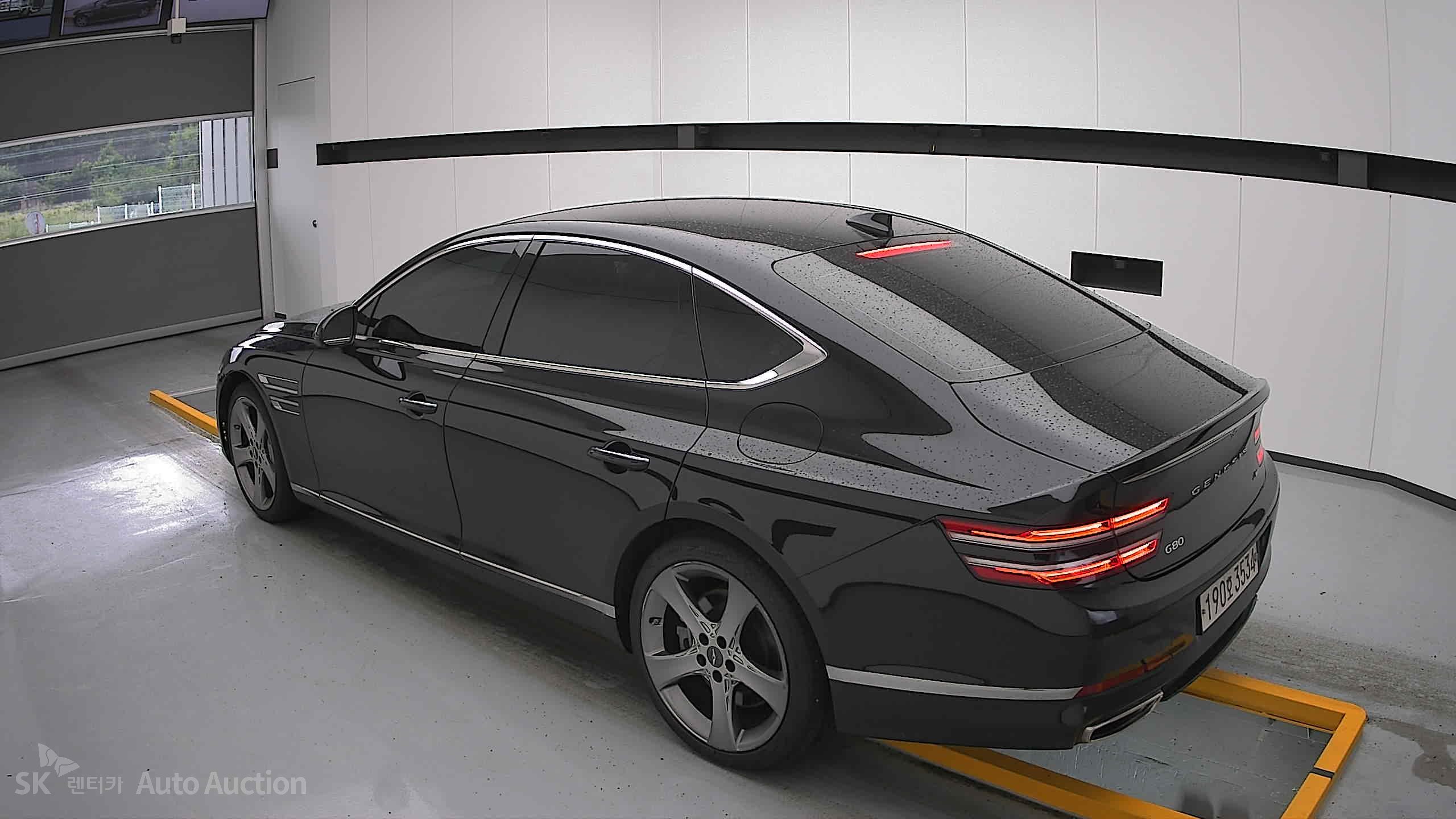 2022 - genesis g80