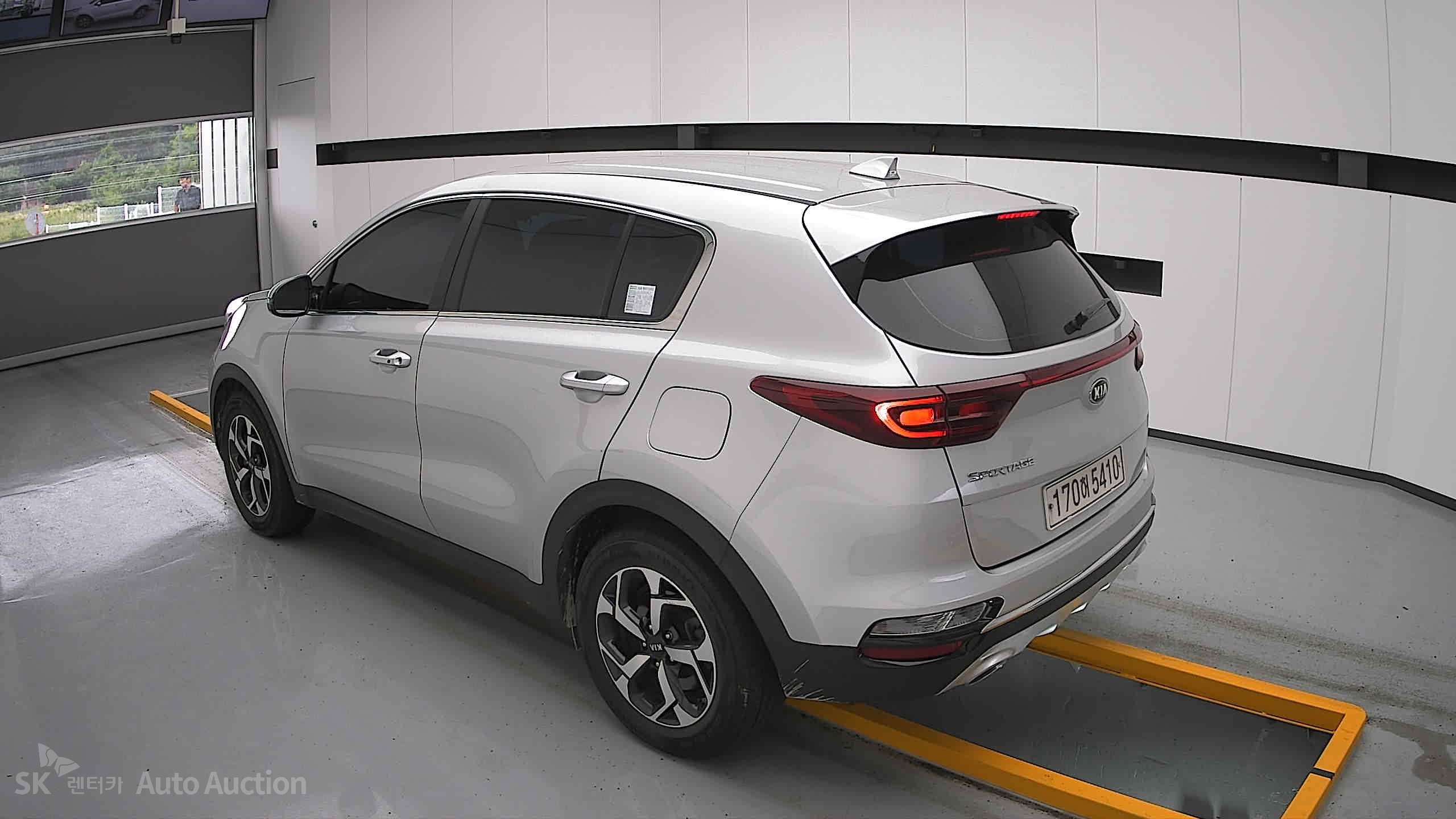 2022 - kia sportage