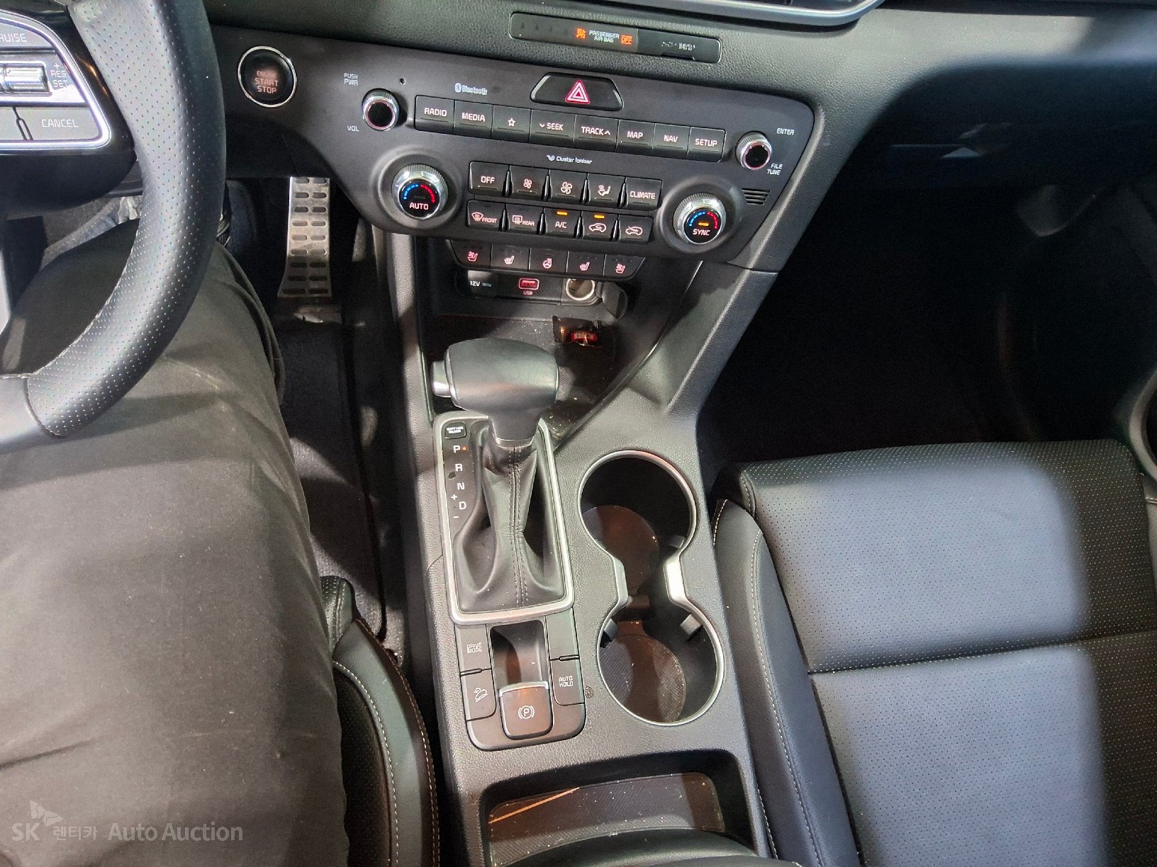 2022 - kia sportage