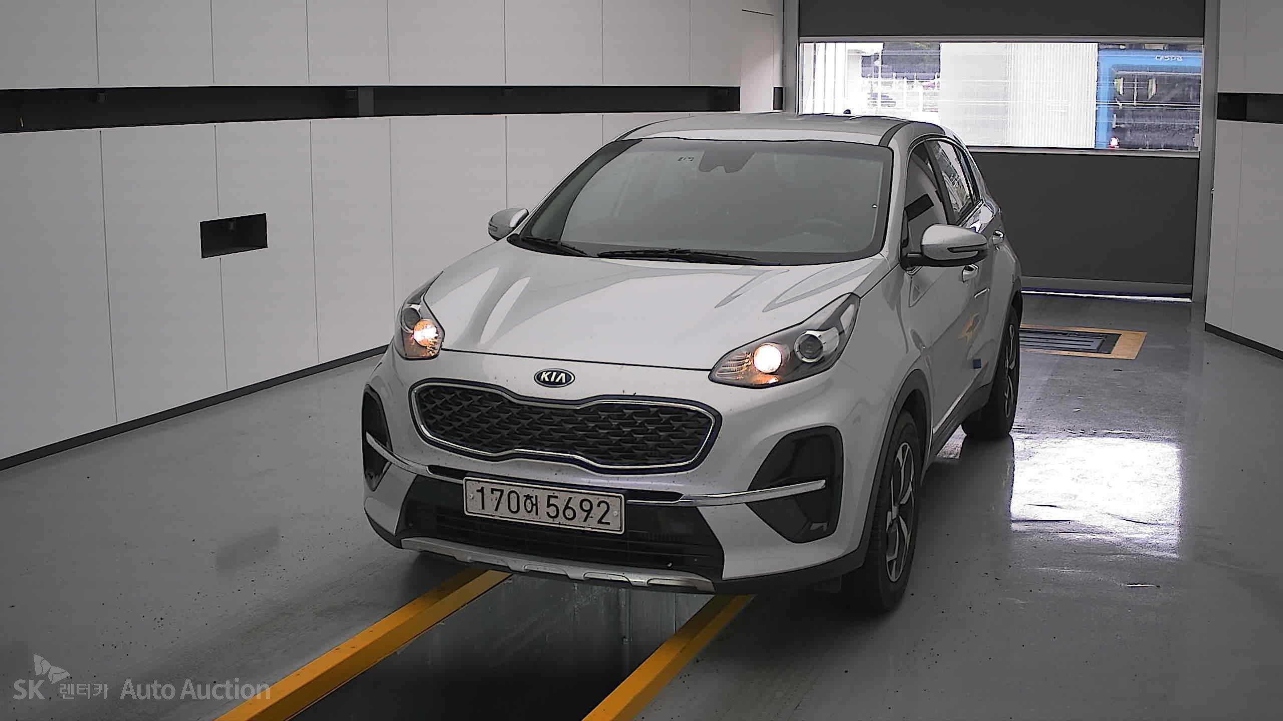 2022 - kia sportage