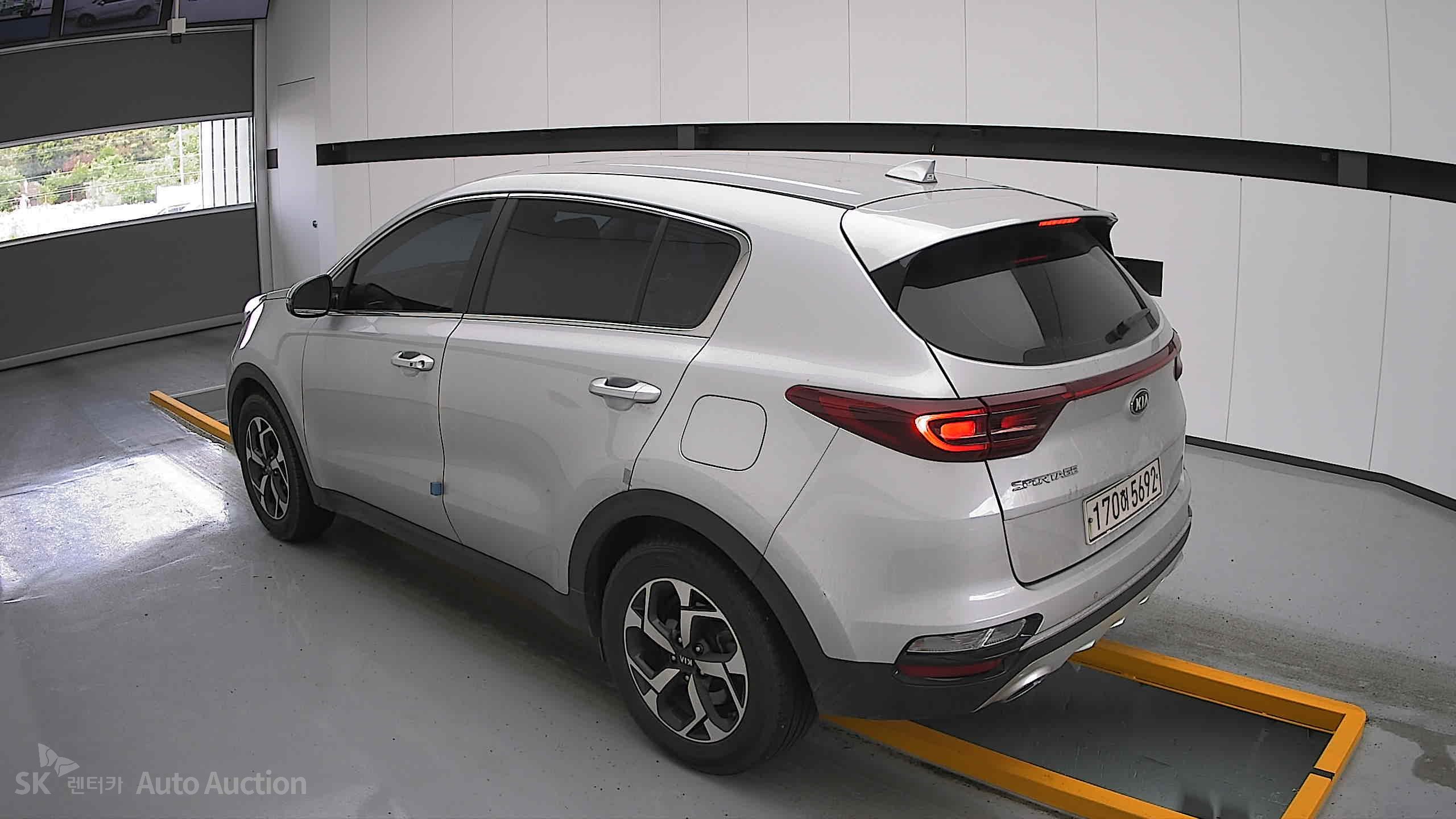 2022 - kia sportage