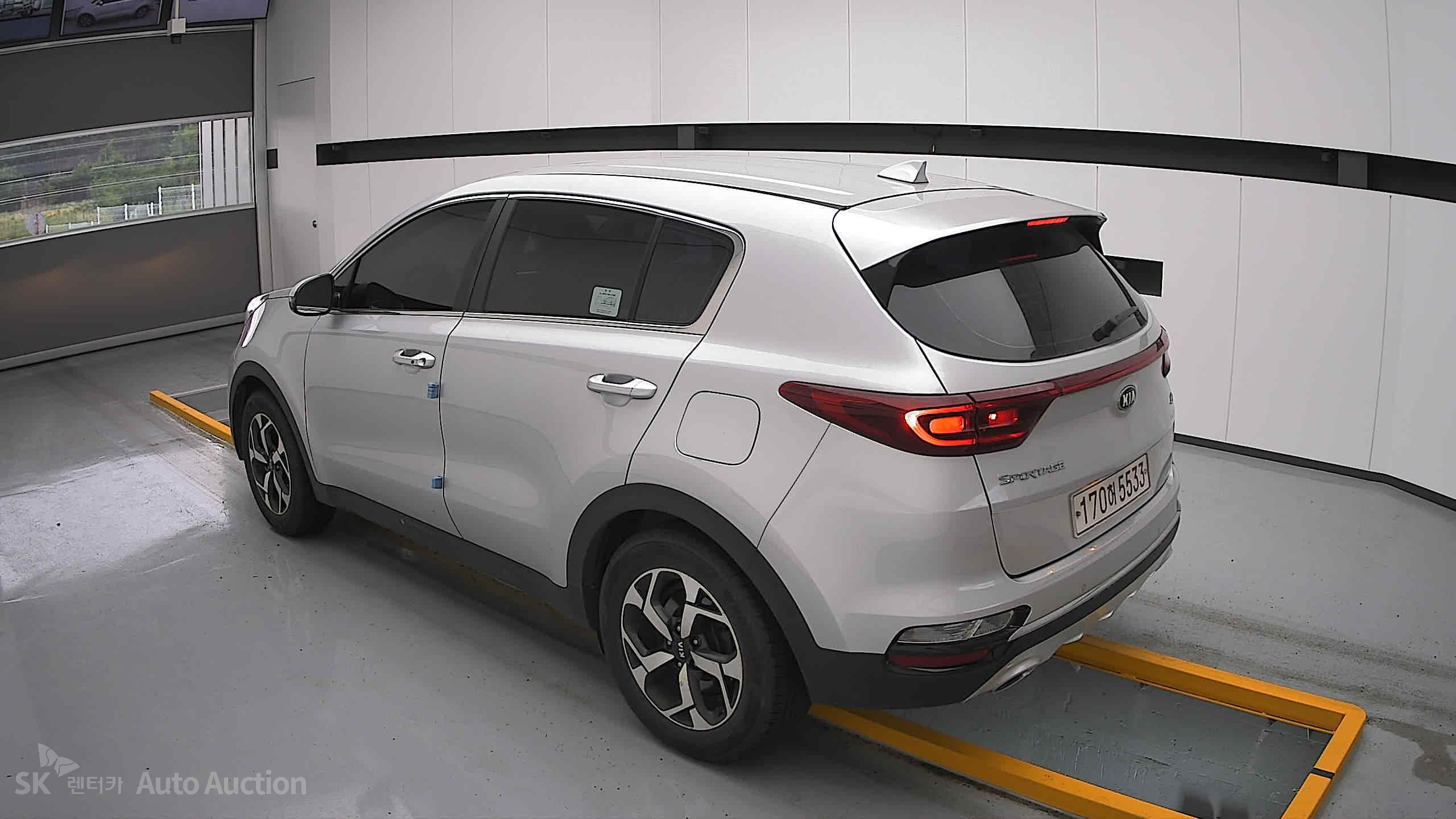 2022 - kia sportage