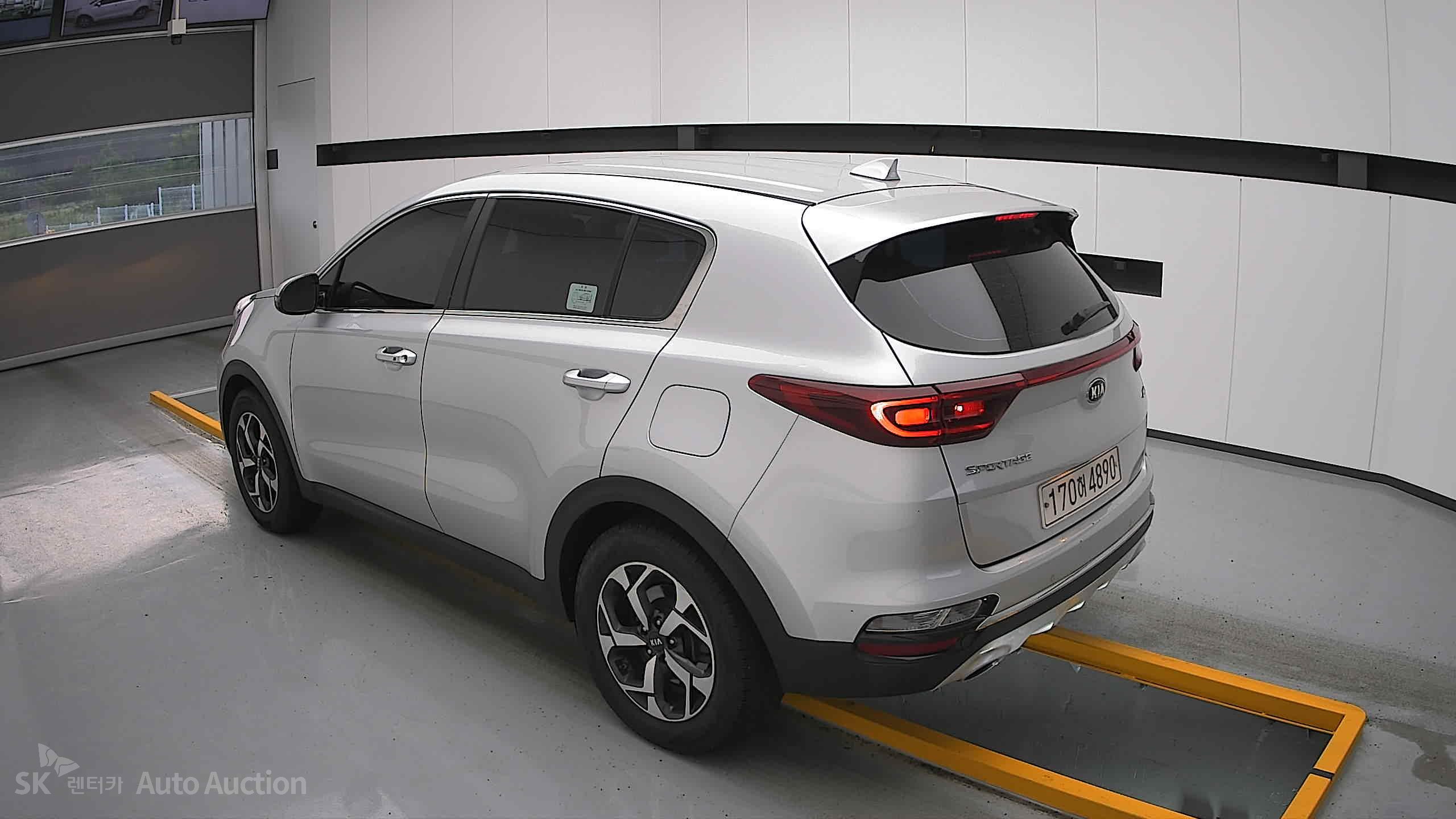 2022 - kia sportage