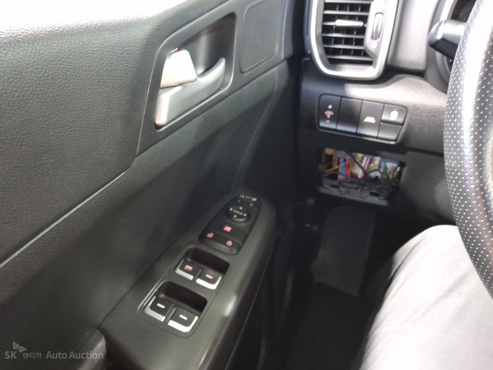 2022 - kia sportage