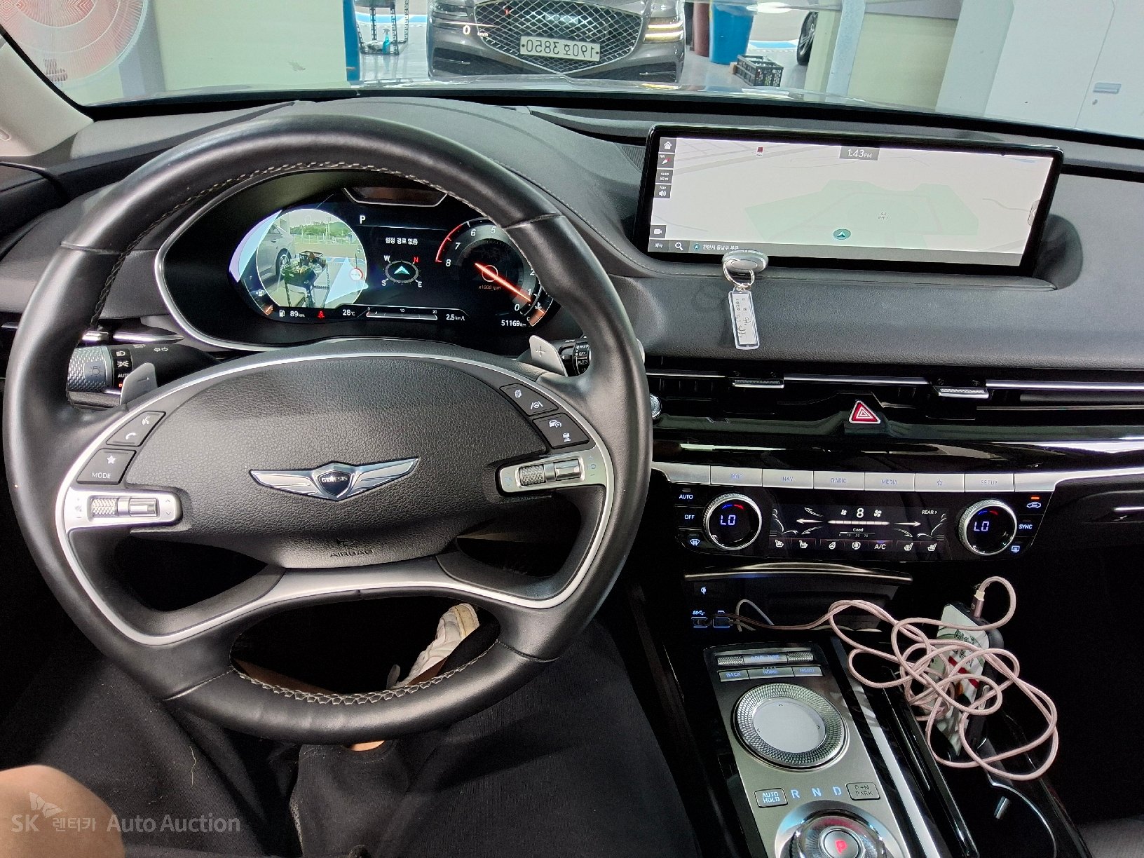 2022 - genesis g80