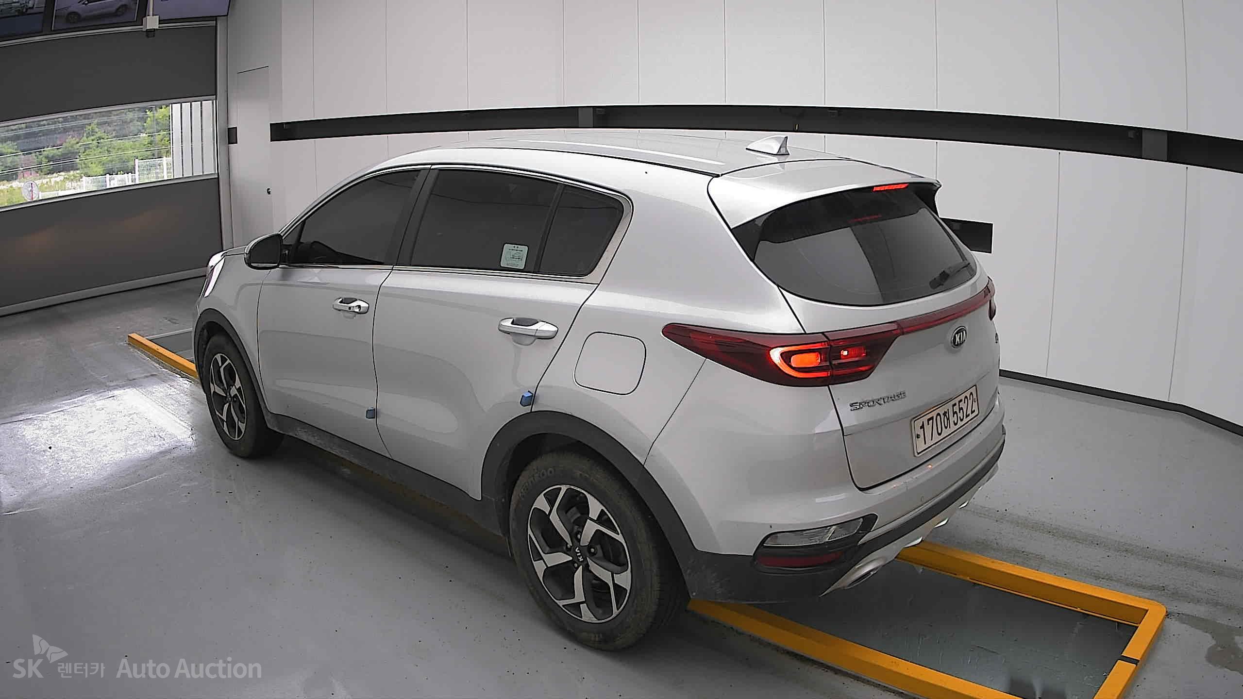 2022 - kia sportage