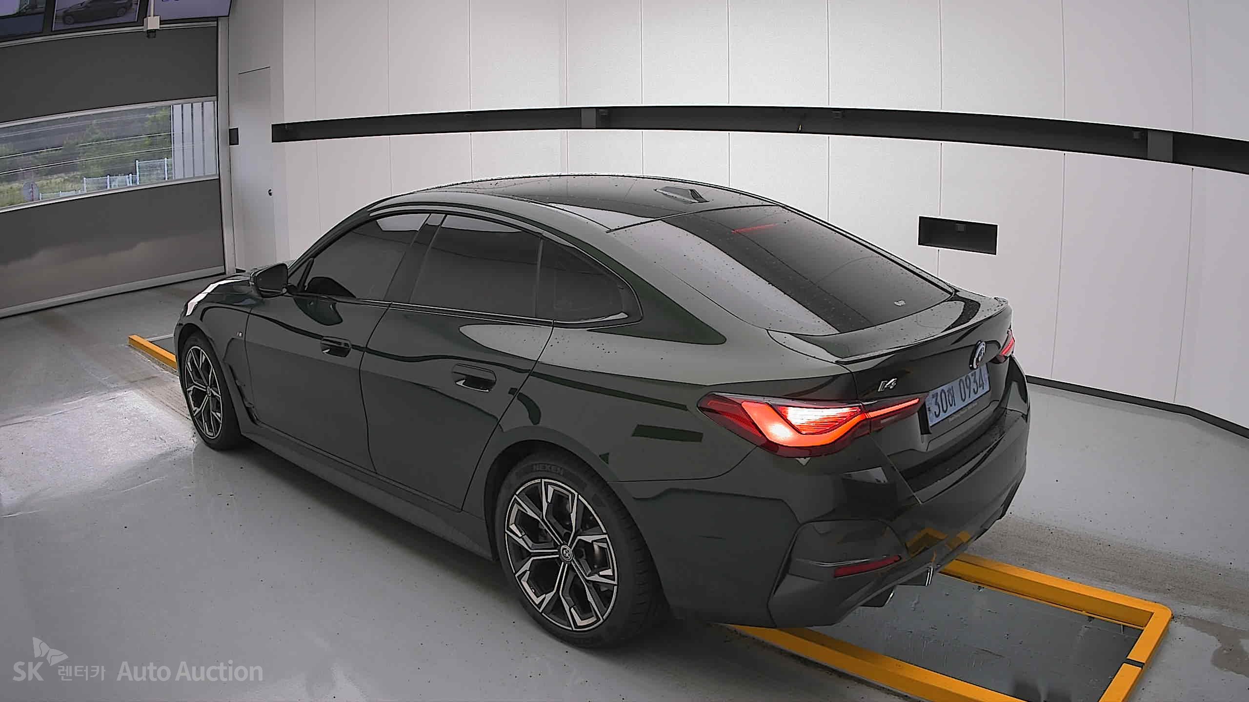 2022 - bmw i4 edrive40
