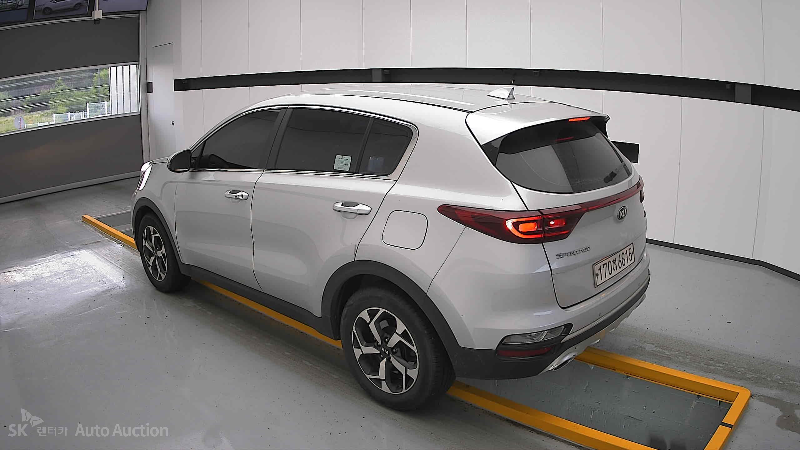 2022 - kia sportage