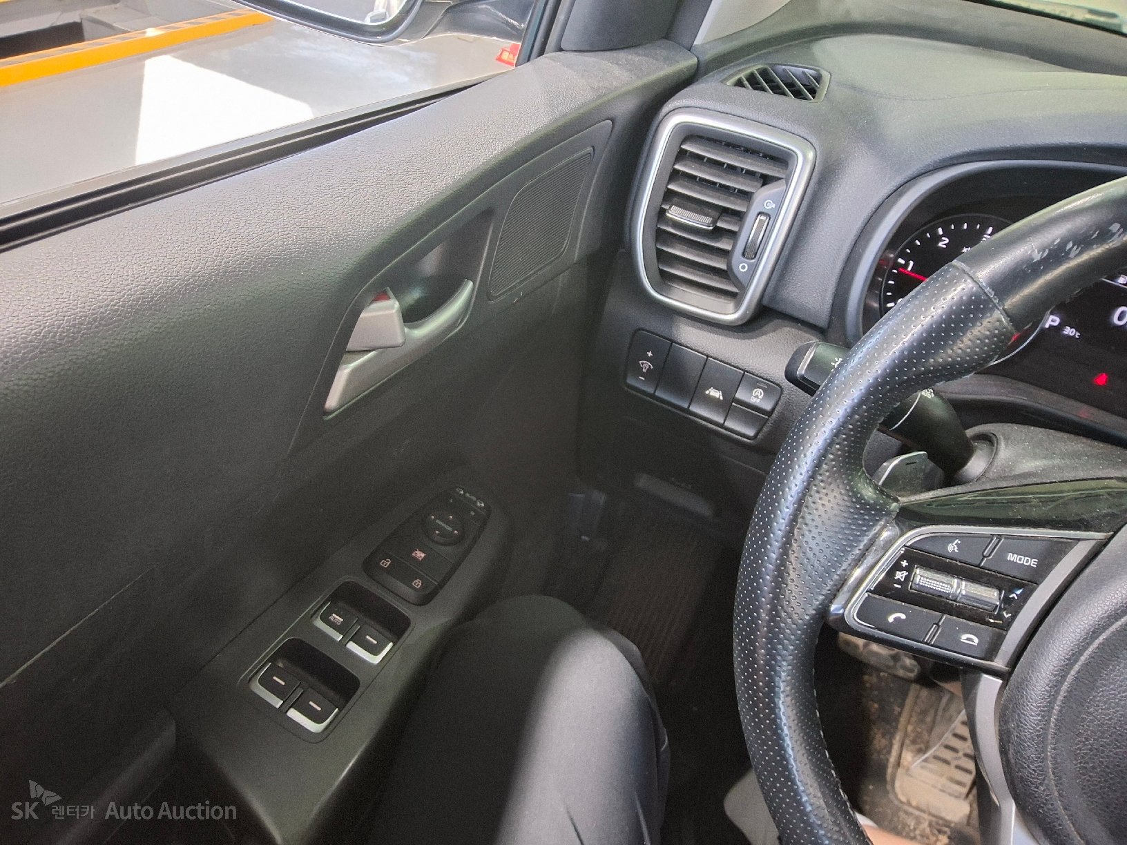 2022 - kia sportage