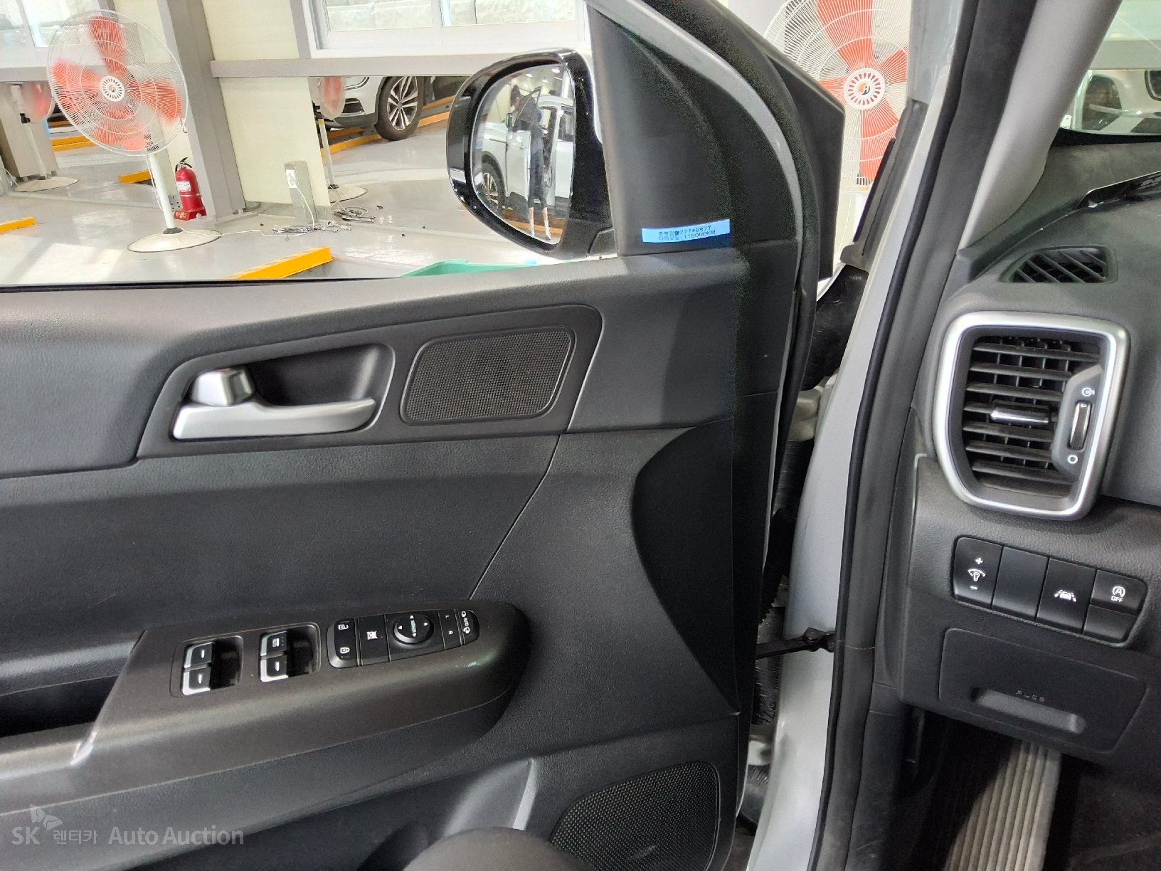 2022 - kia sportage
