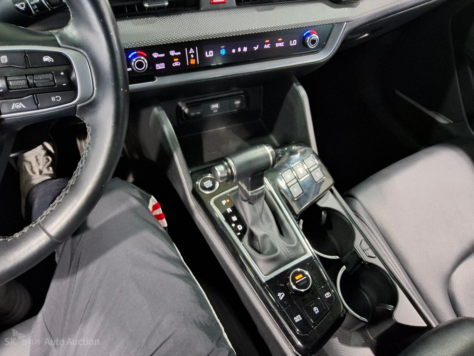 2022 - kia sportage