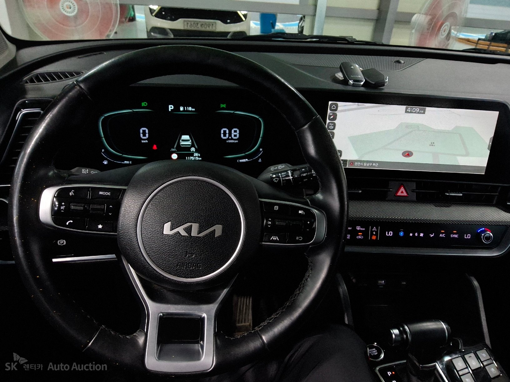 2022 - kia sportage