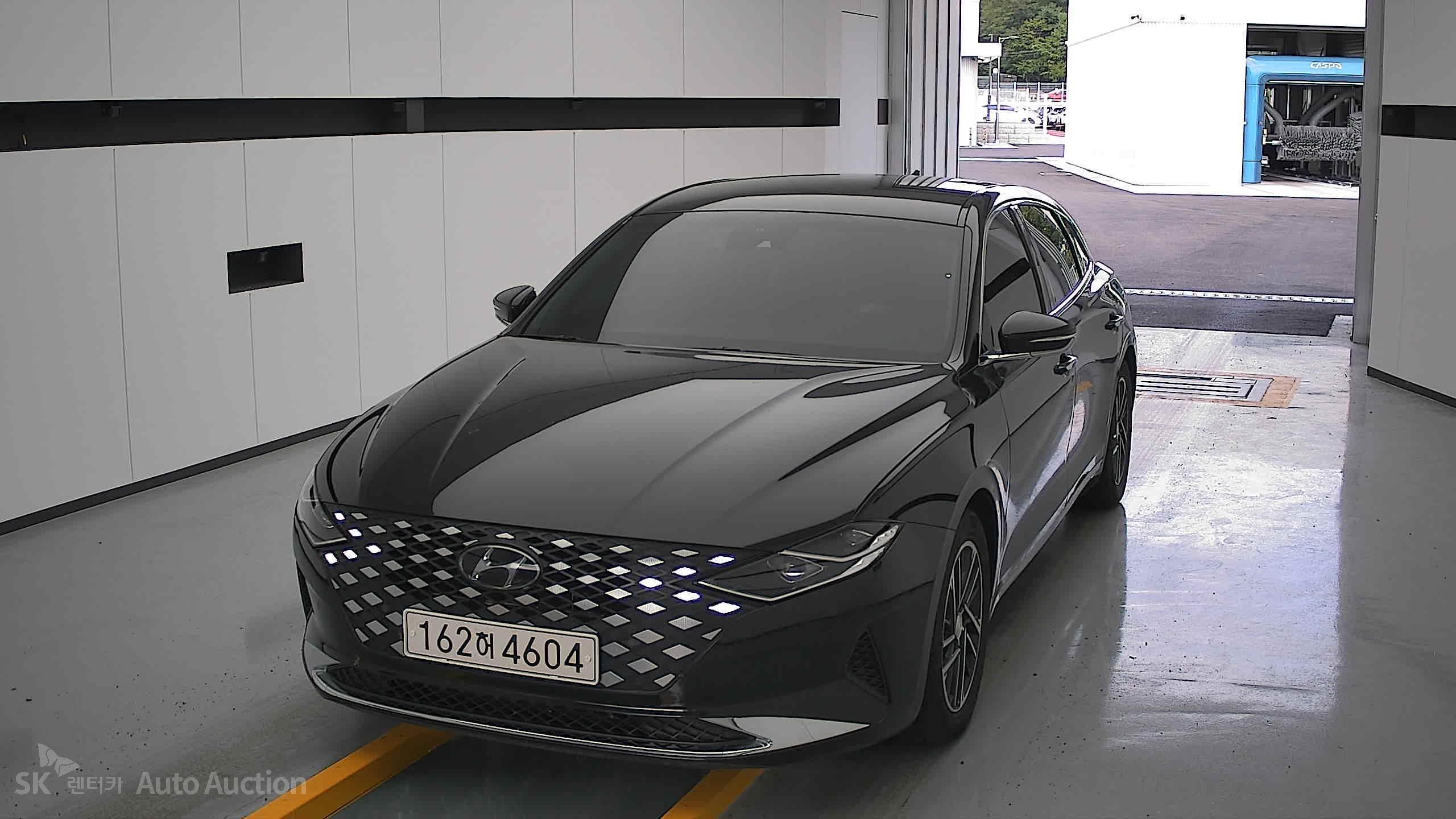 2021 - hyundai grandeur