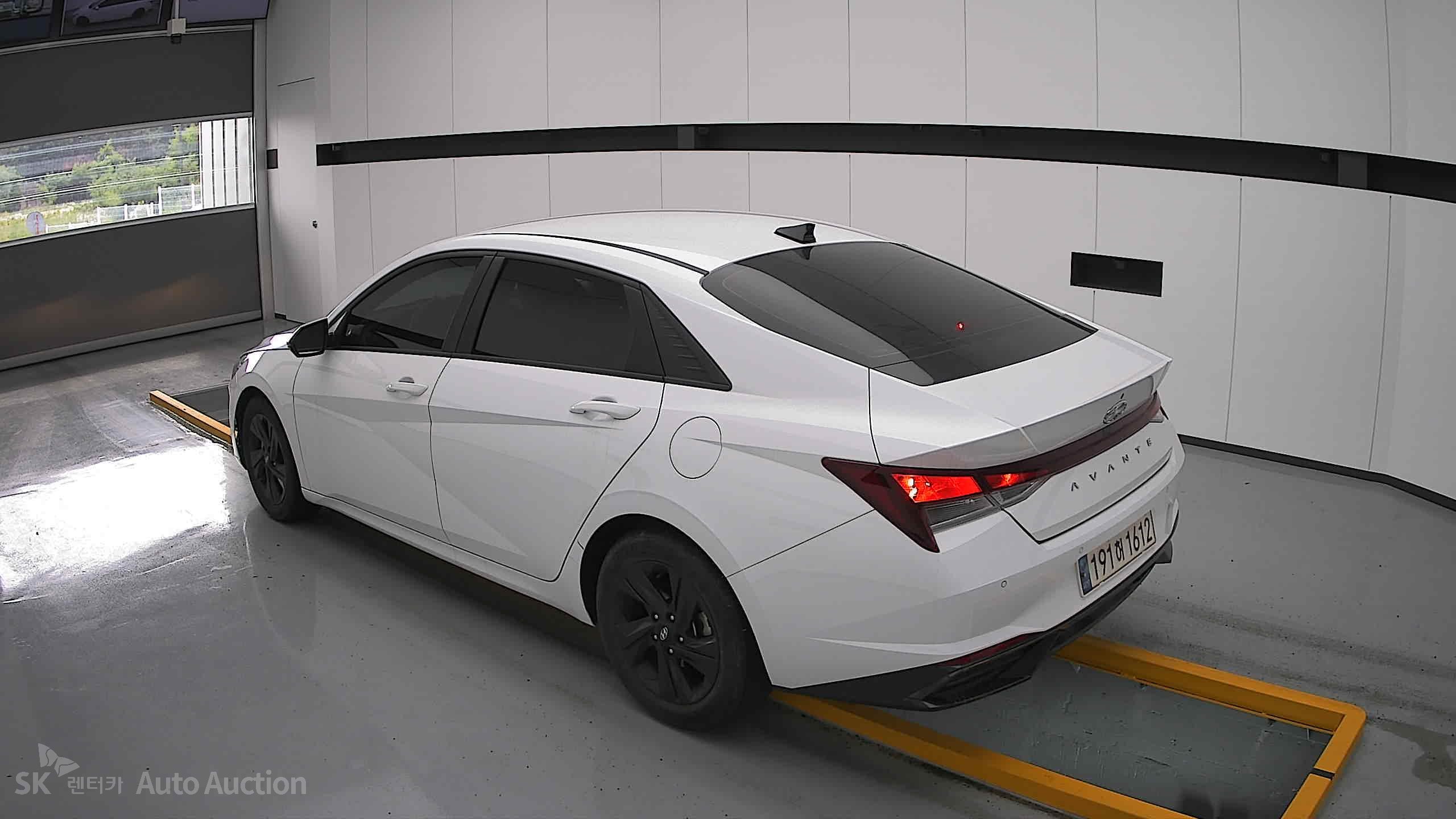 2023 - hyundai avante
