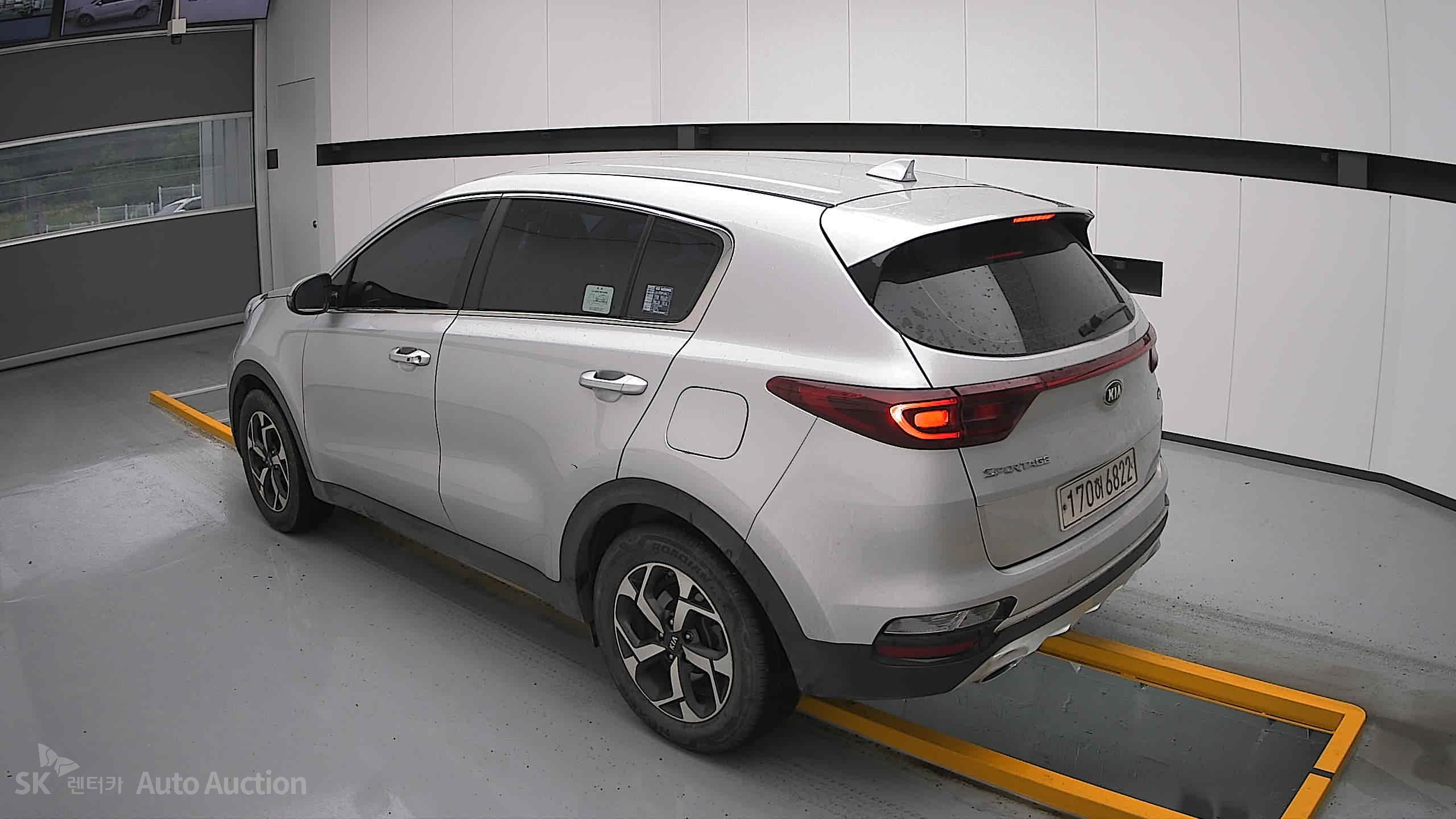 2022 - kia sportage