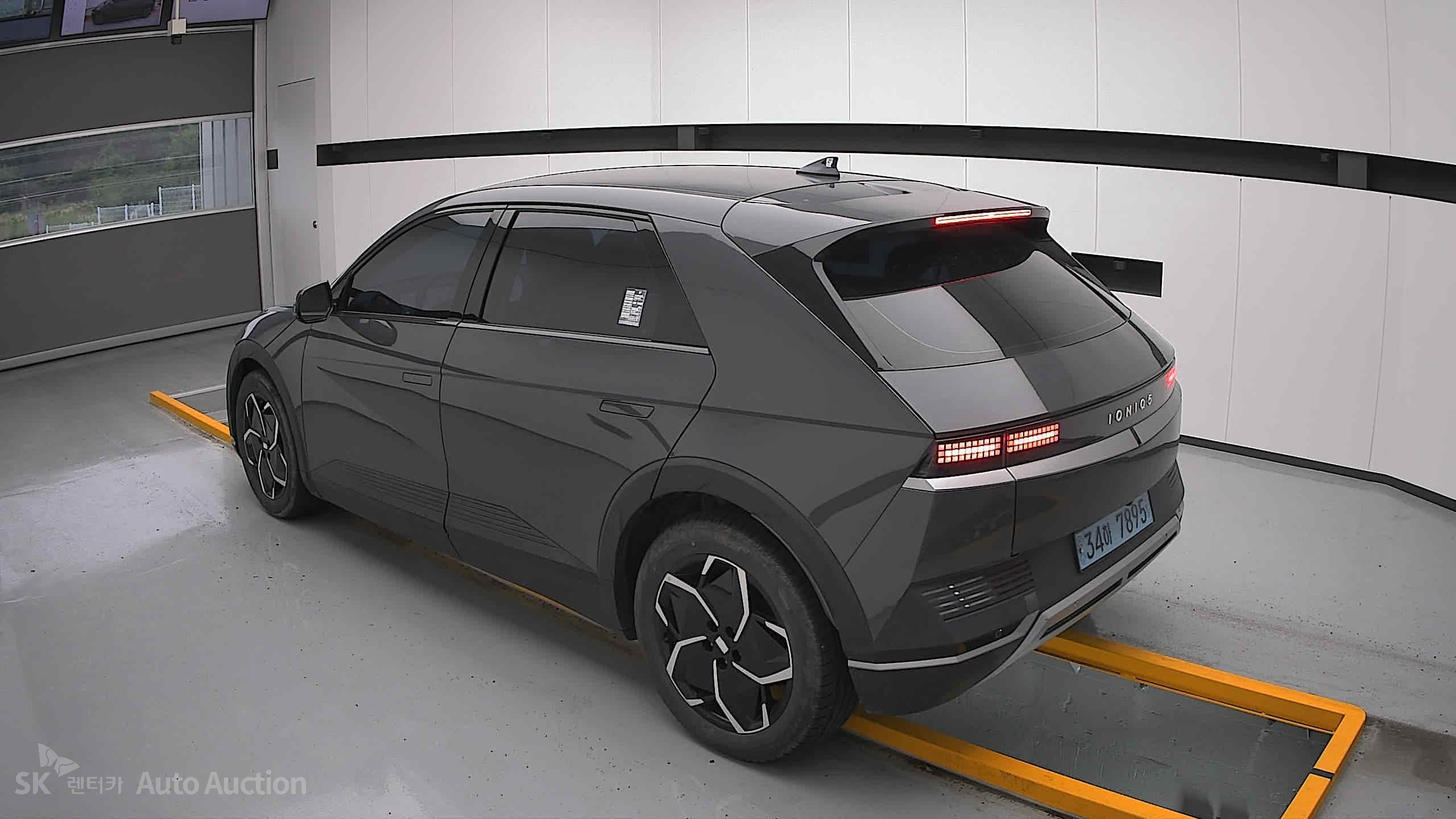 2023 - hyundai ioniq
