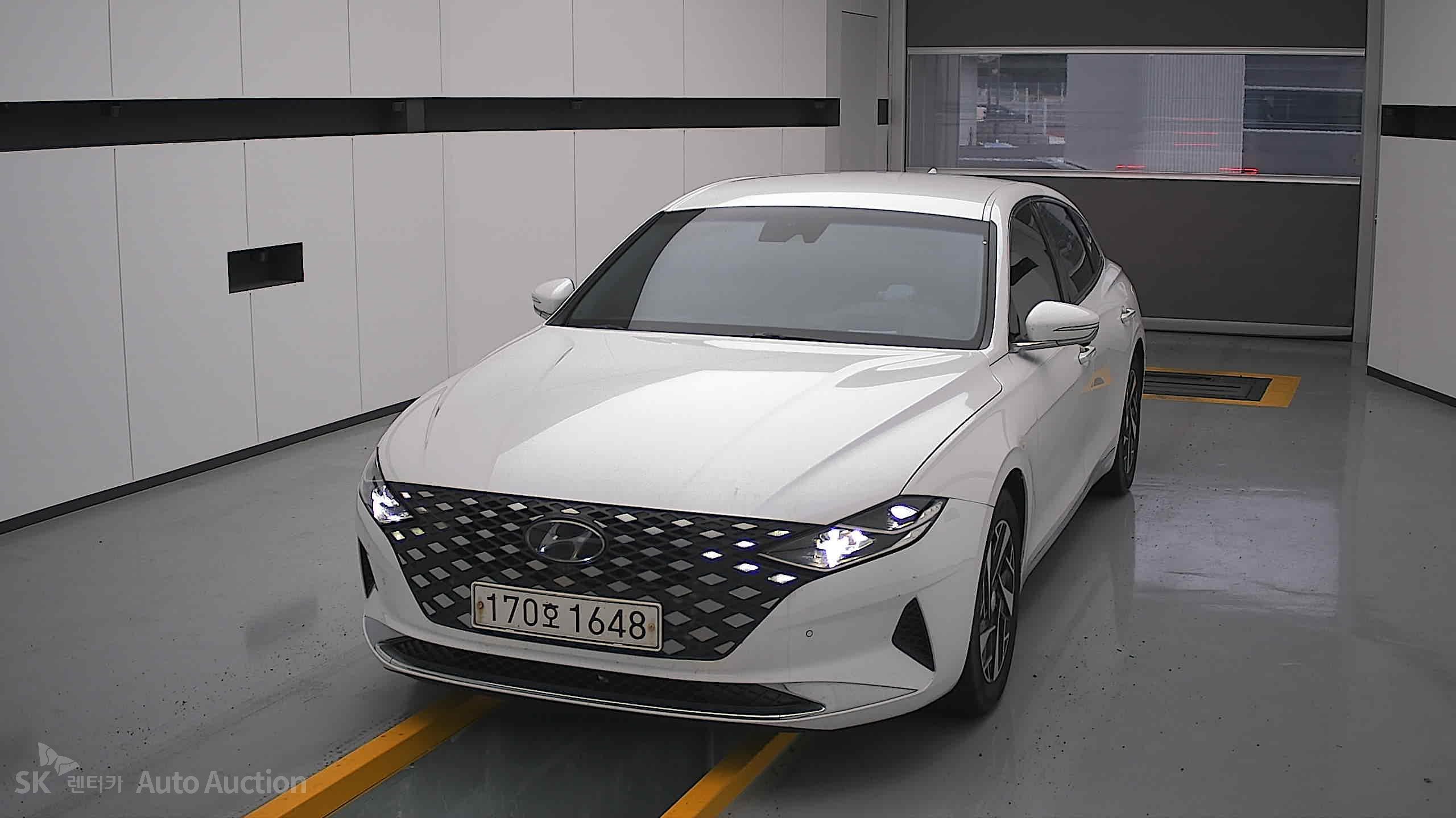 2022 - hyundai grandeur