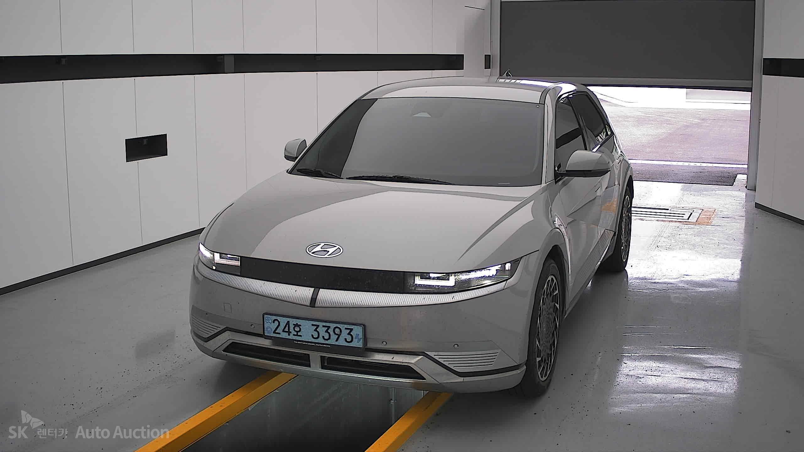 2022 - hyundai ioniq