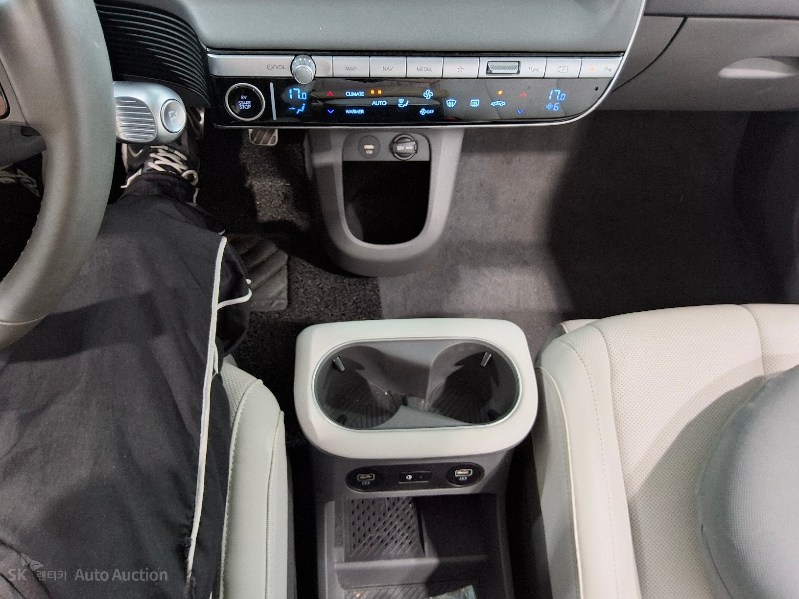 2022 - hyundai ioniq