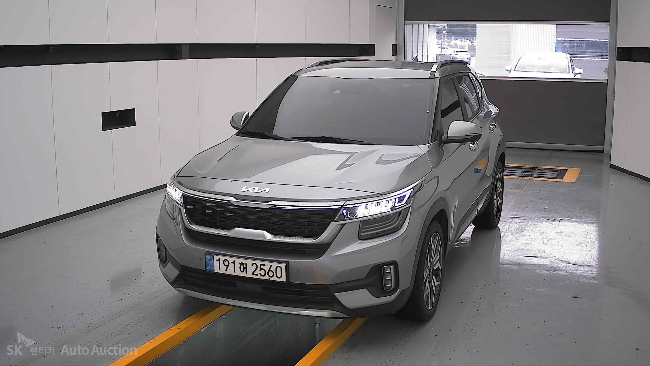 2023 - kia seltos