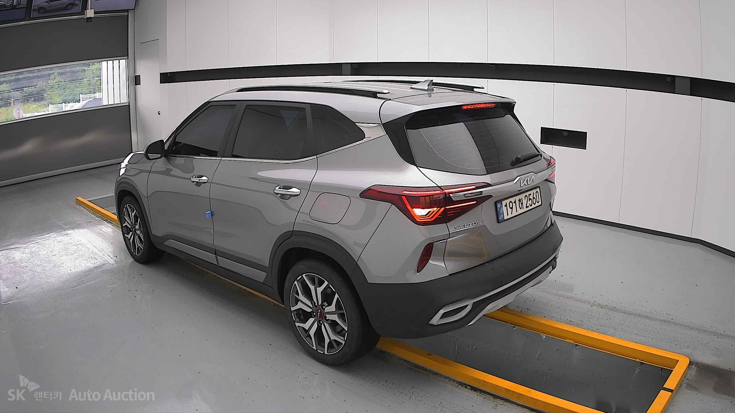 2023 - kia seltos