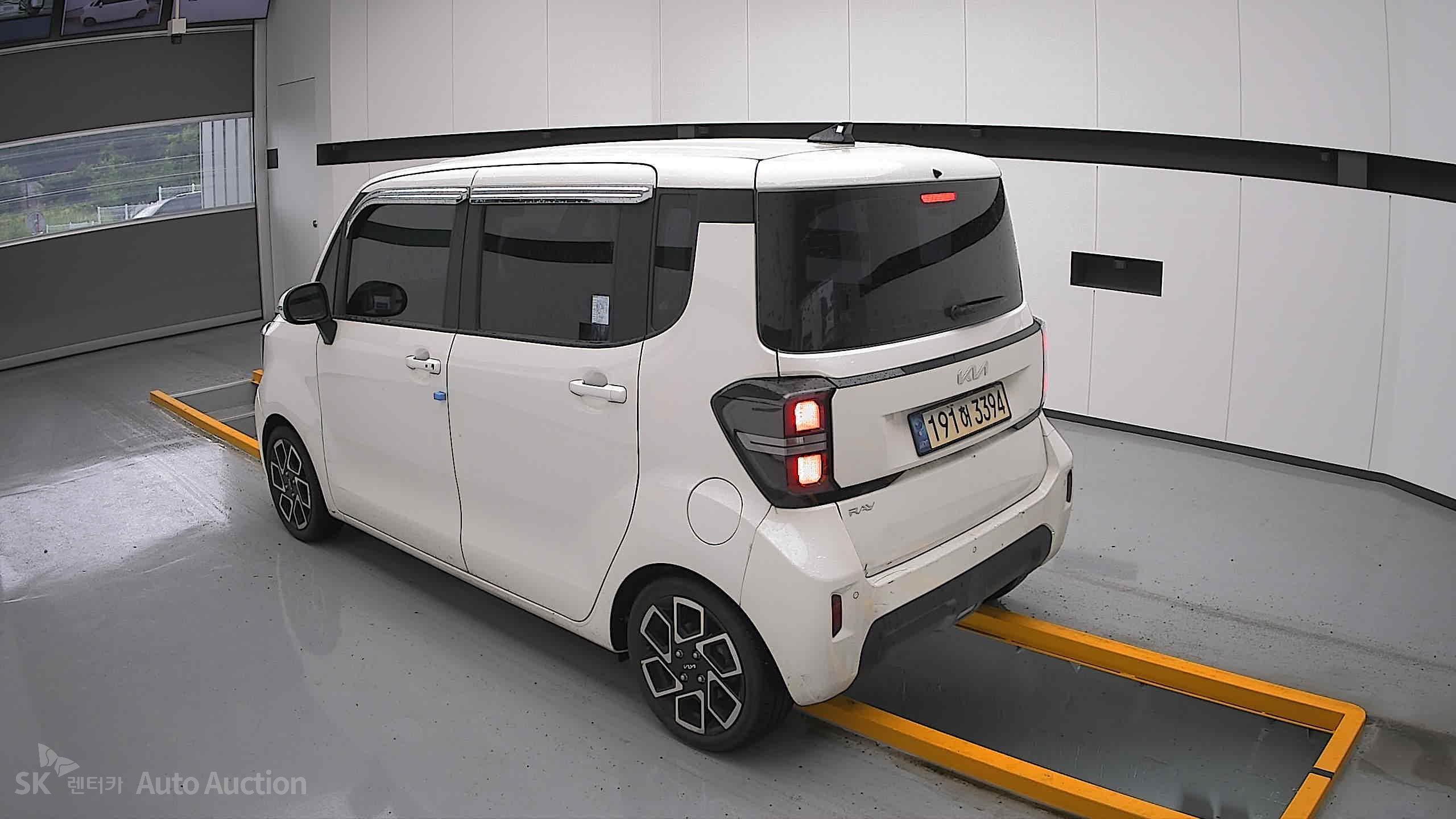 2023 - kia ray