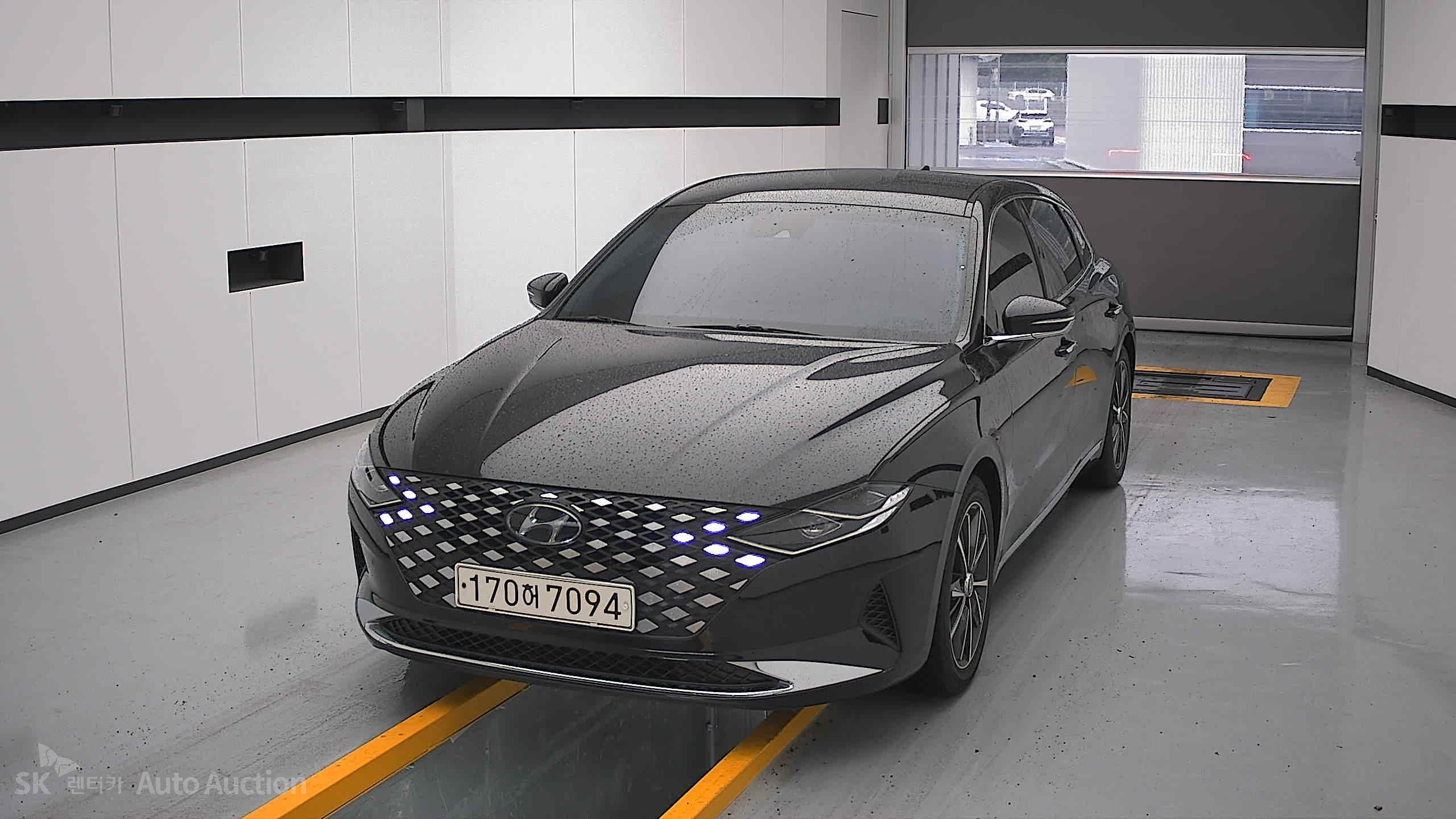2021 - hyundai grandeur