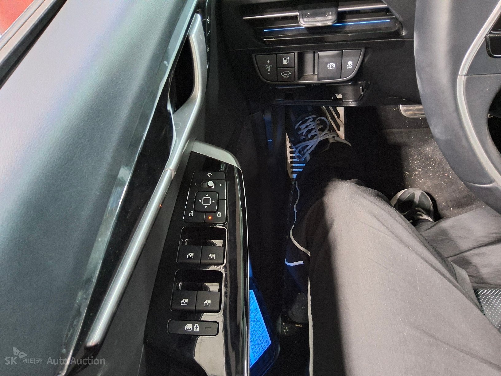 2023 - kia ev6