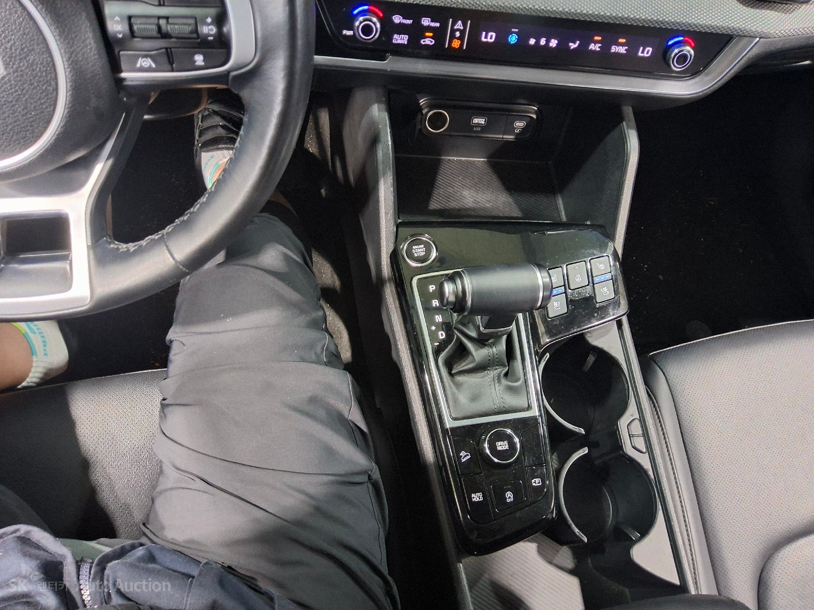 2022 - kia sportage